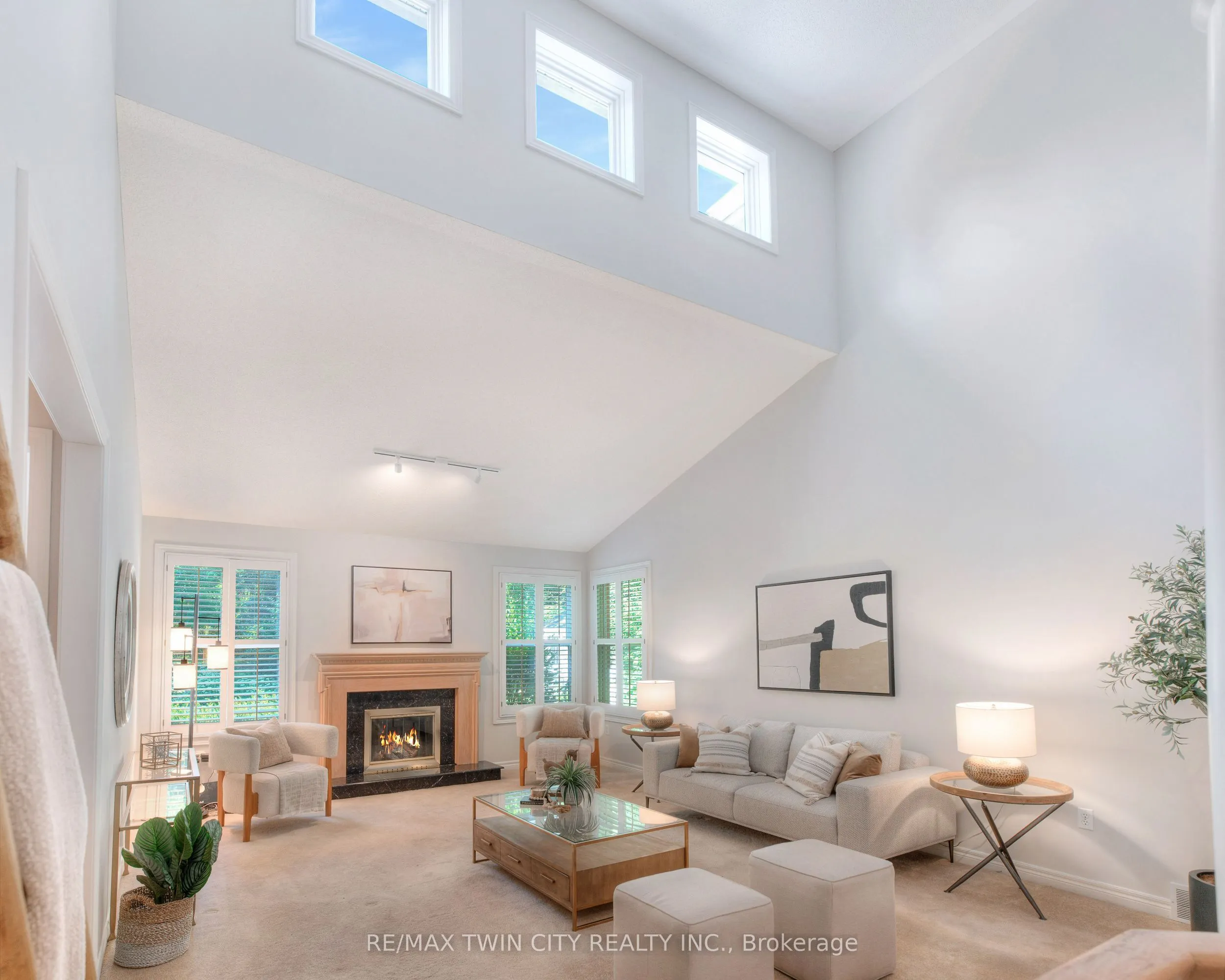 19 Huntingwood Court
