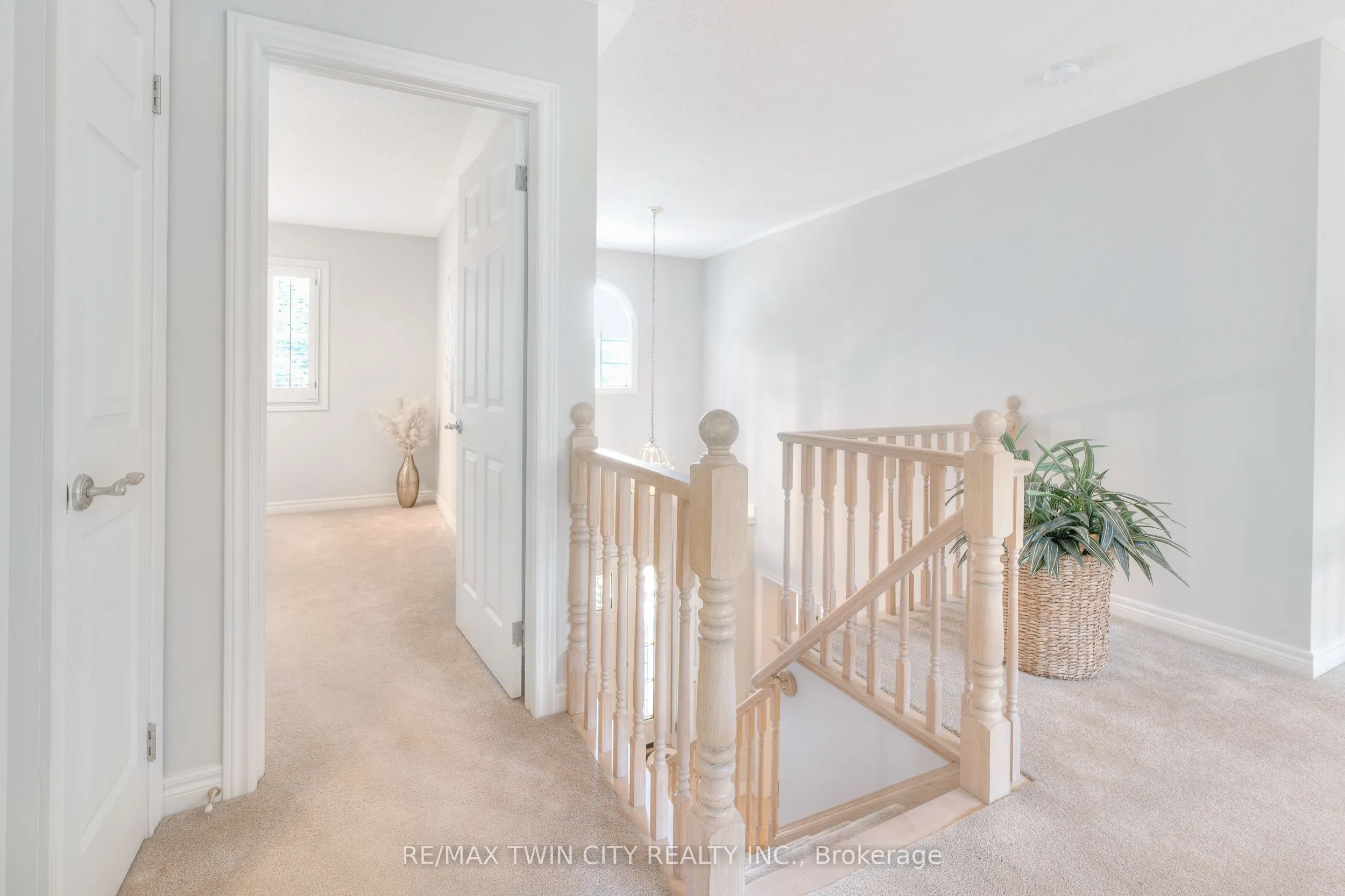 19 Huntingwood Court