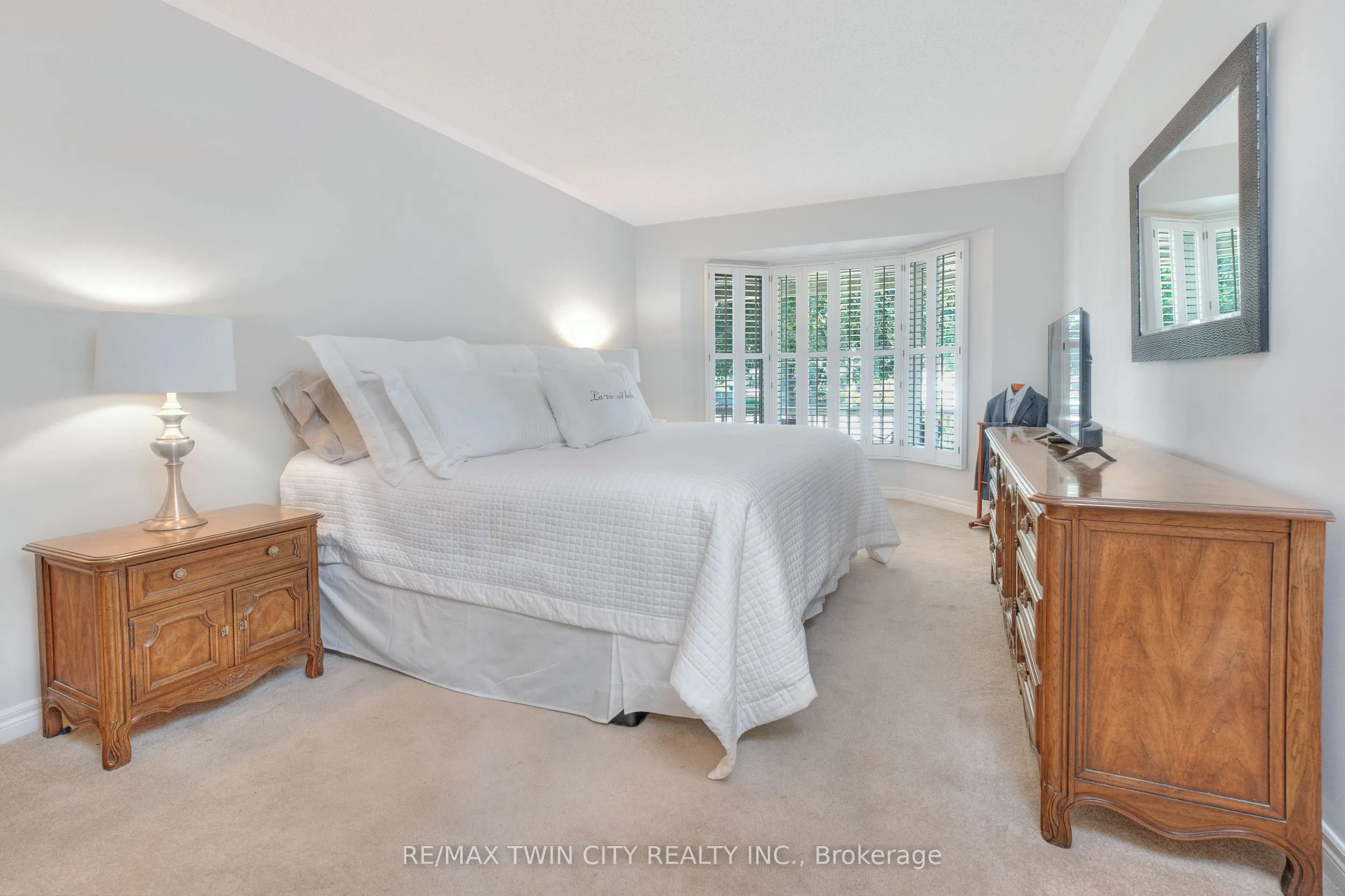19 Huntingwood Court
