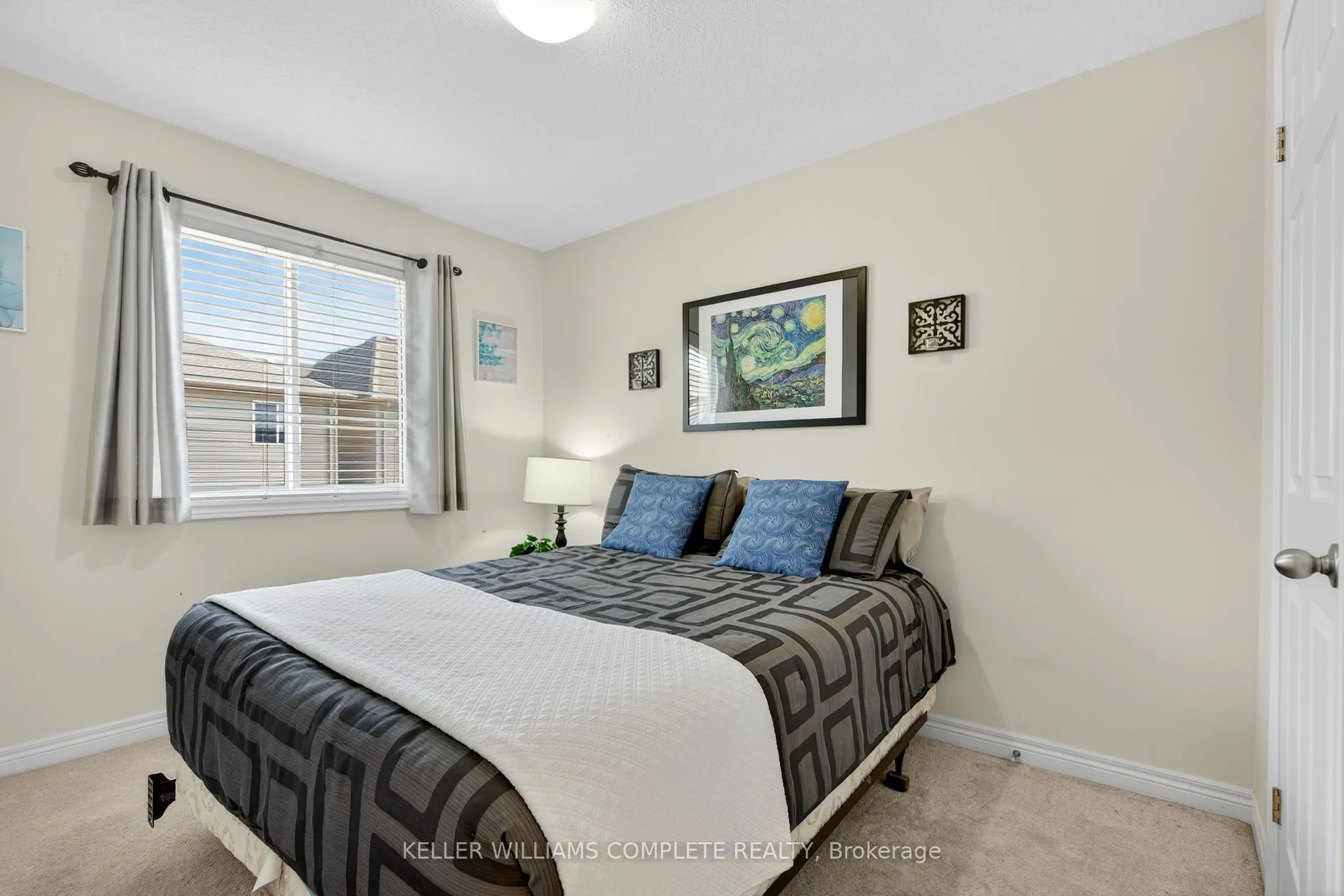21 atessa Drive, #3