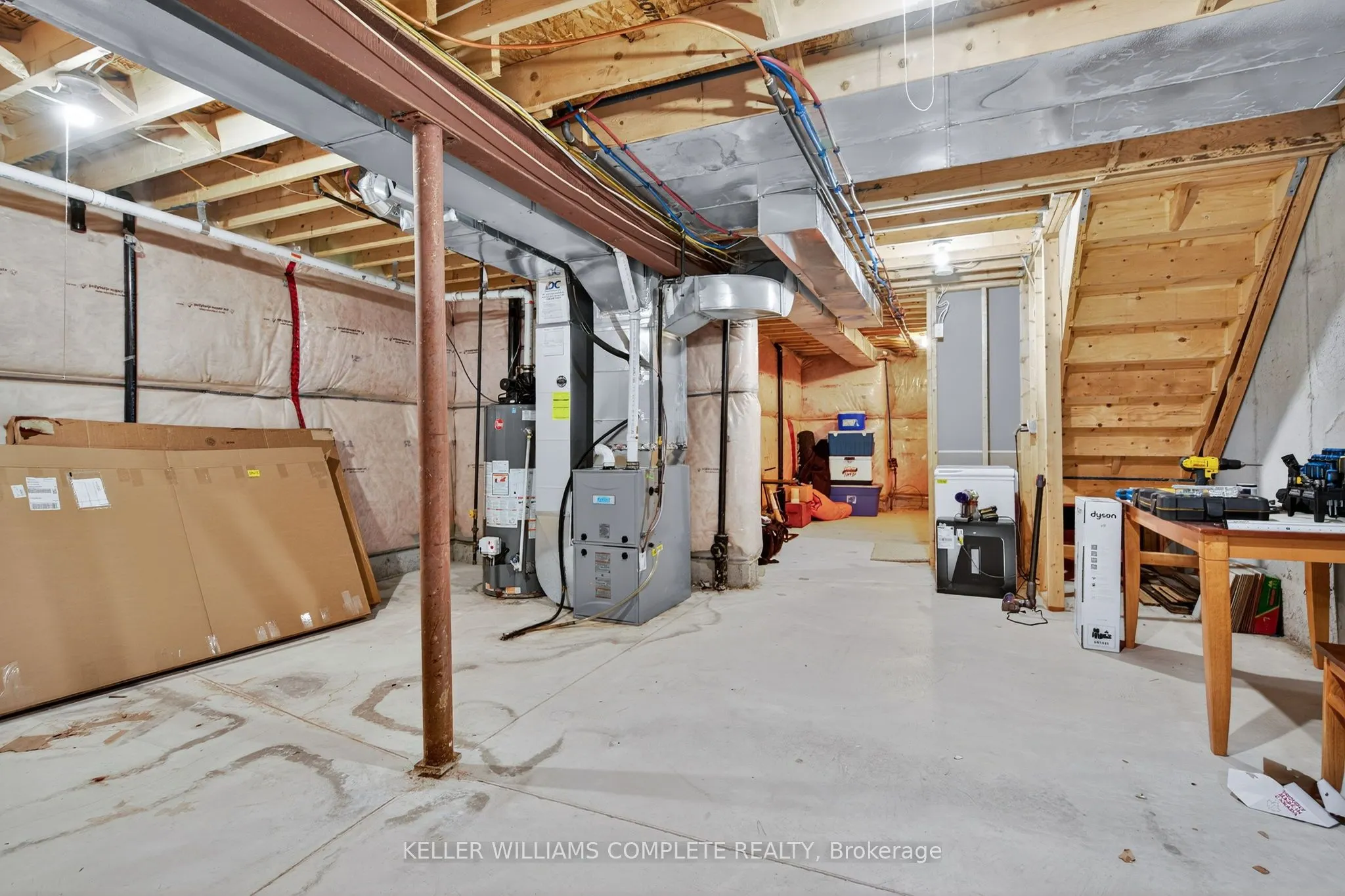 21 atessa Drive, #3