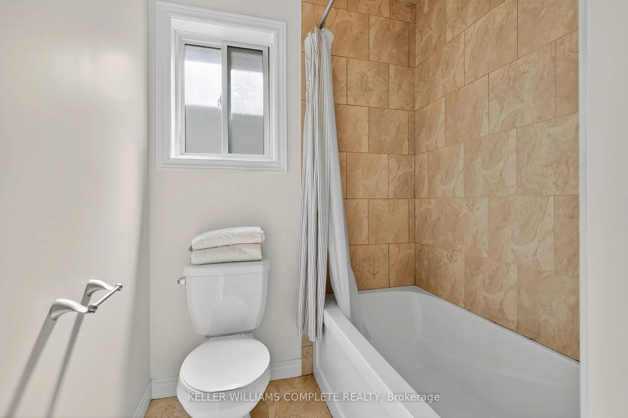 21 atessa Drive, #3