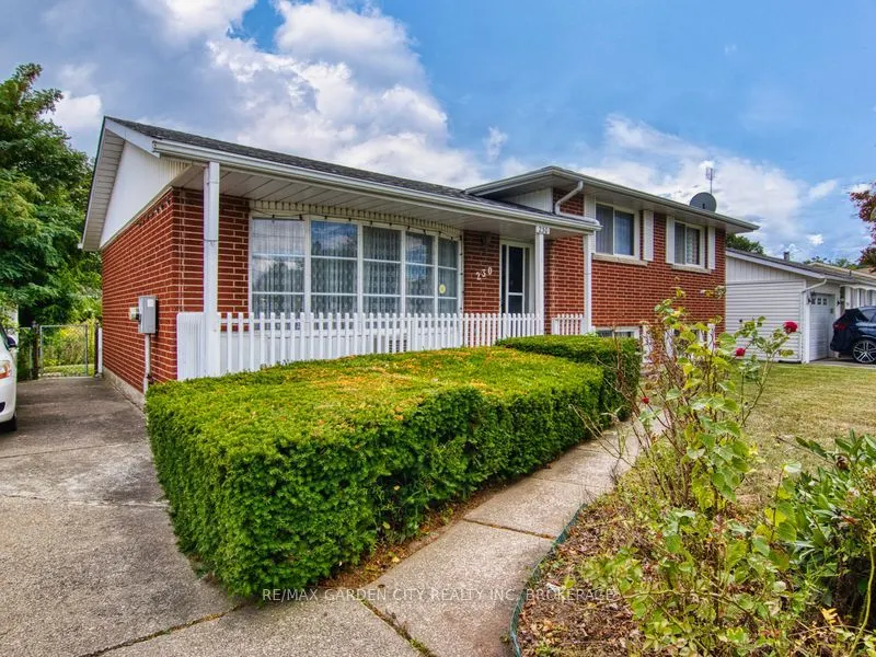 230 Lakeshore Road