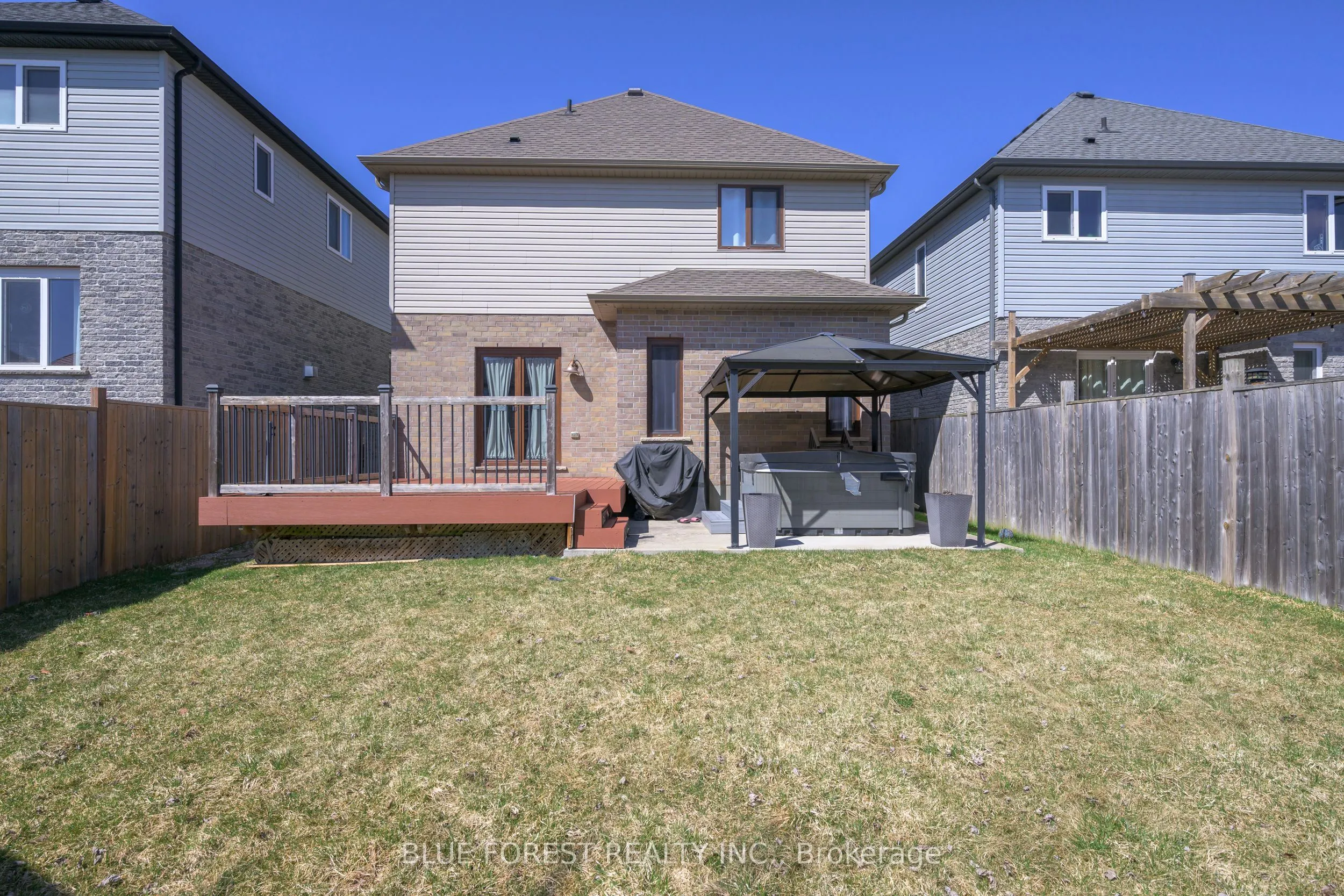 1835 CEDARPARK Drive