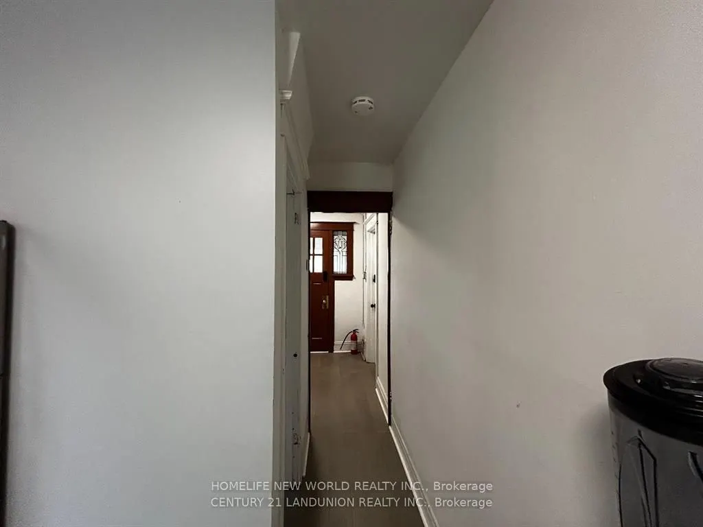 46 Arnold Street, #MAIN RM 2