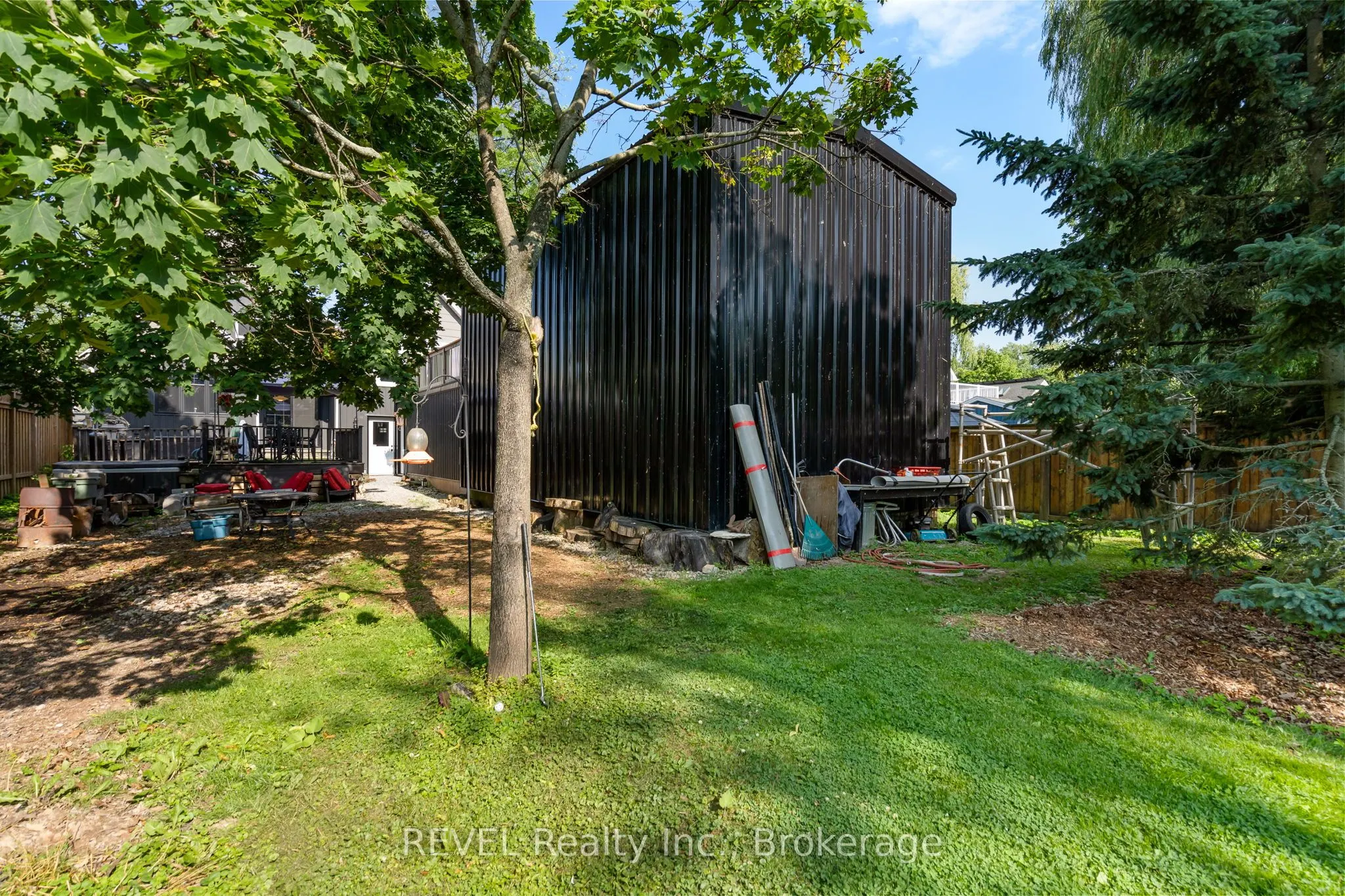 335 Helena Street