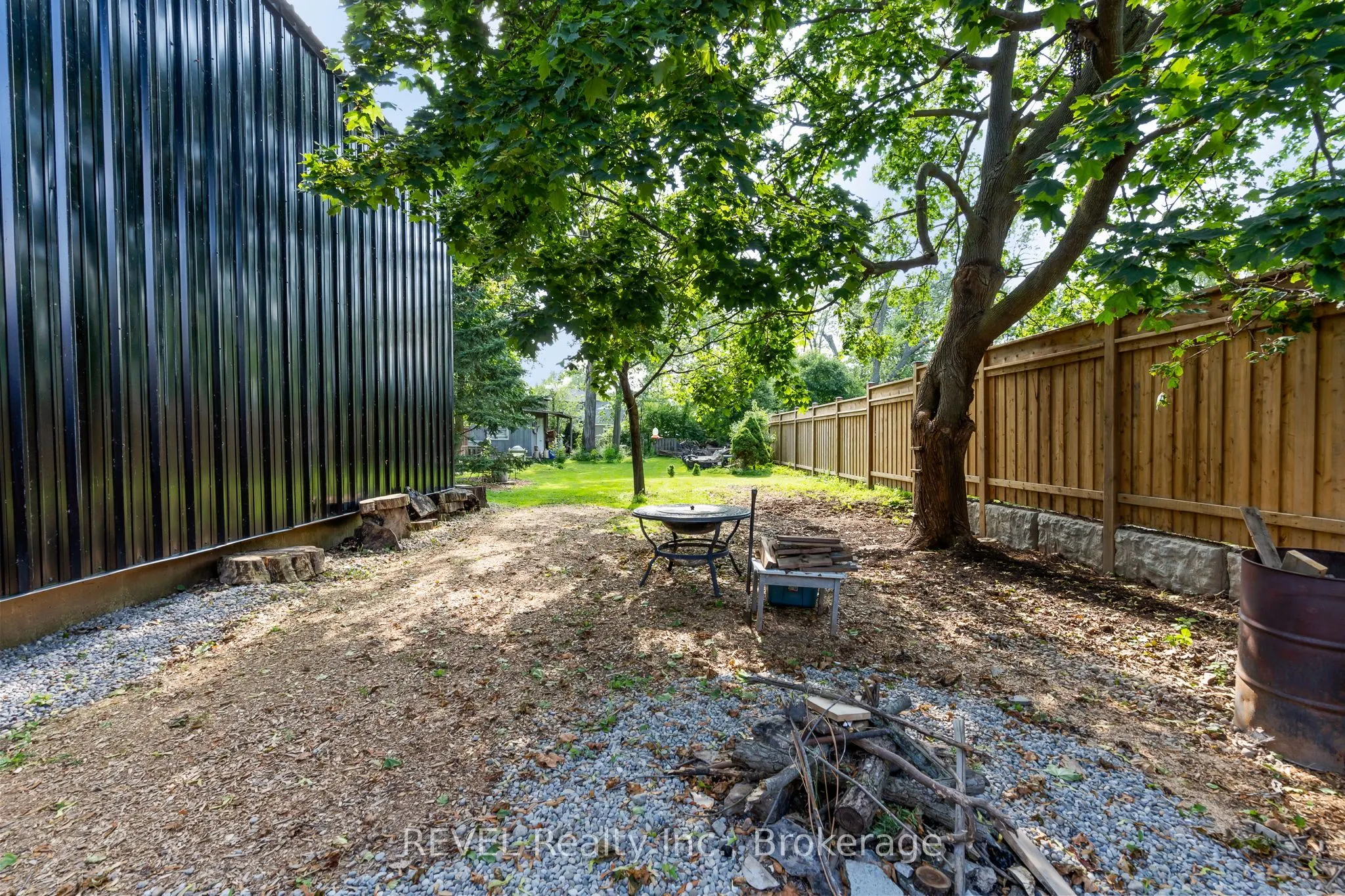 335 Helena Street