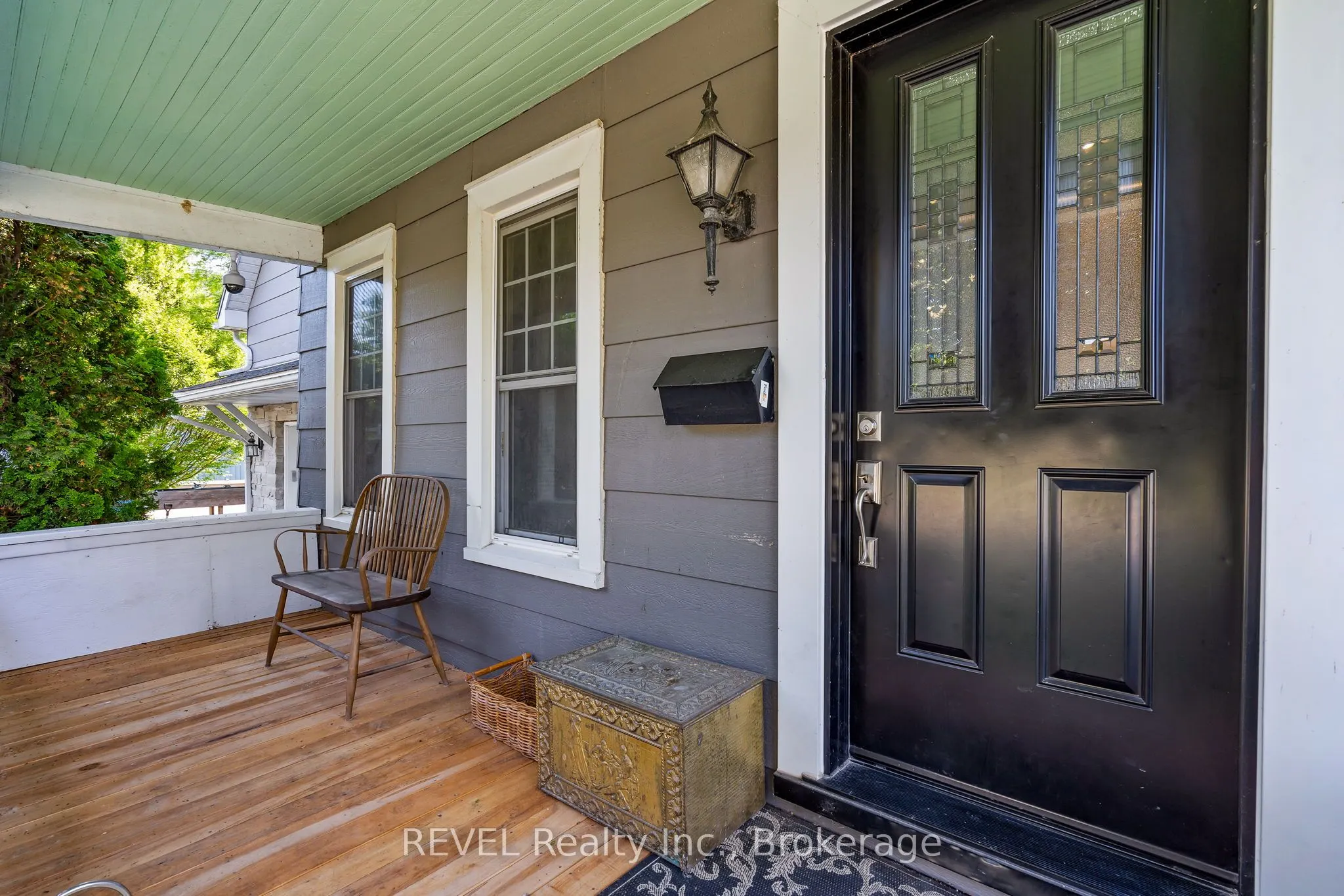 335 Helena Street