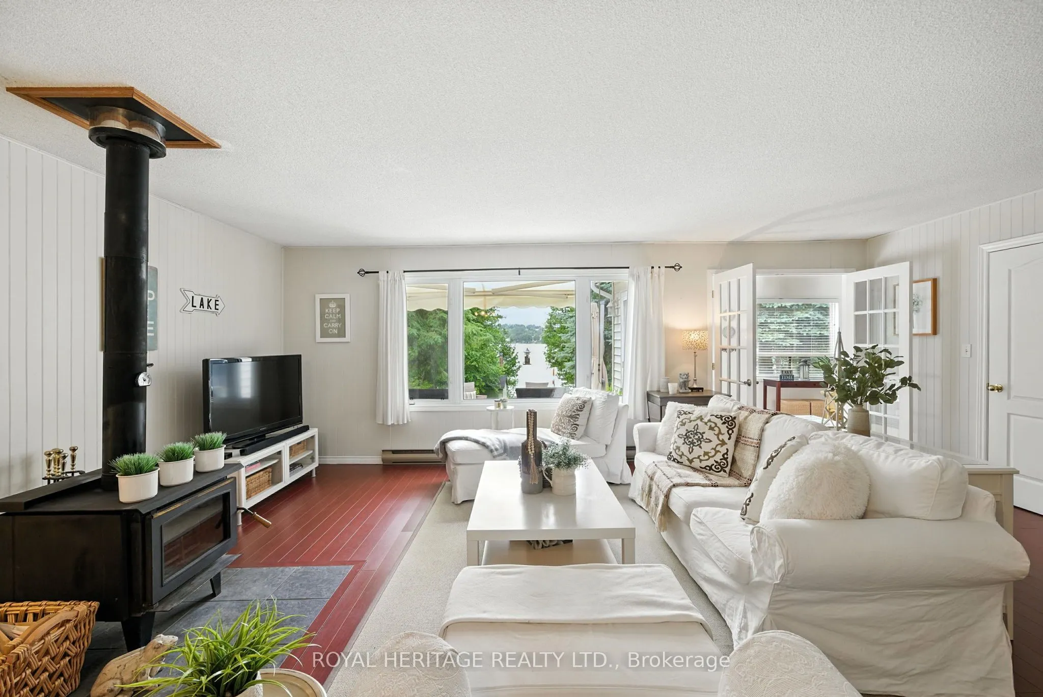 42 Reddick Road