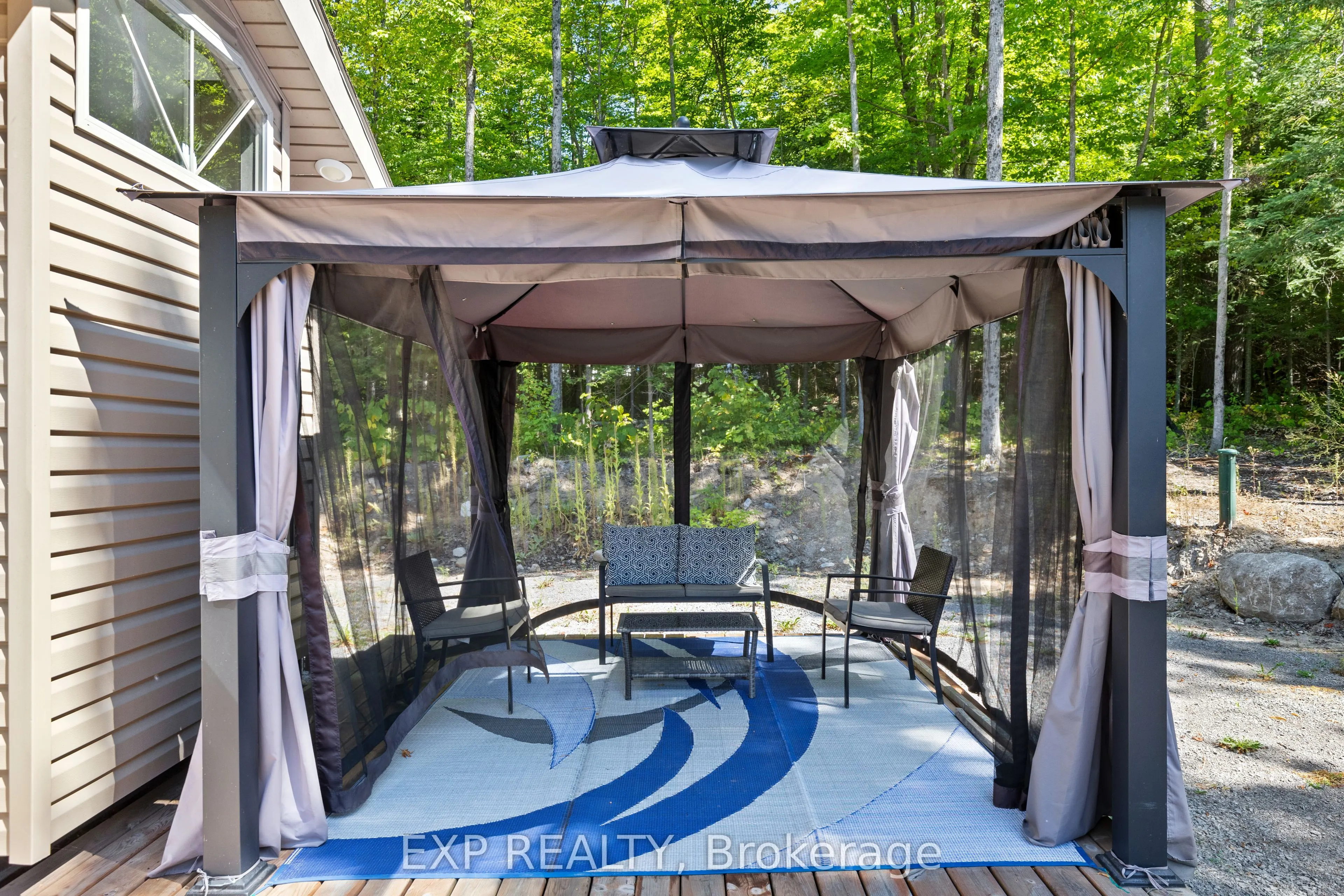 196 Maple Grove Lane