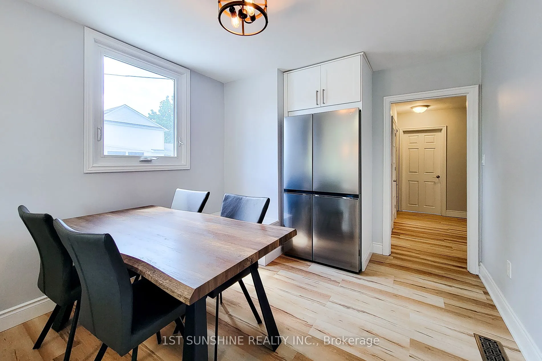88 Fiddlers Green Road