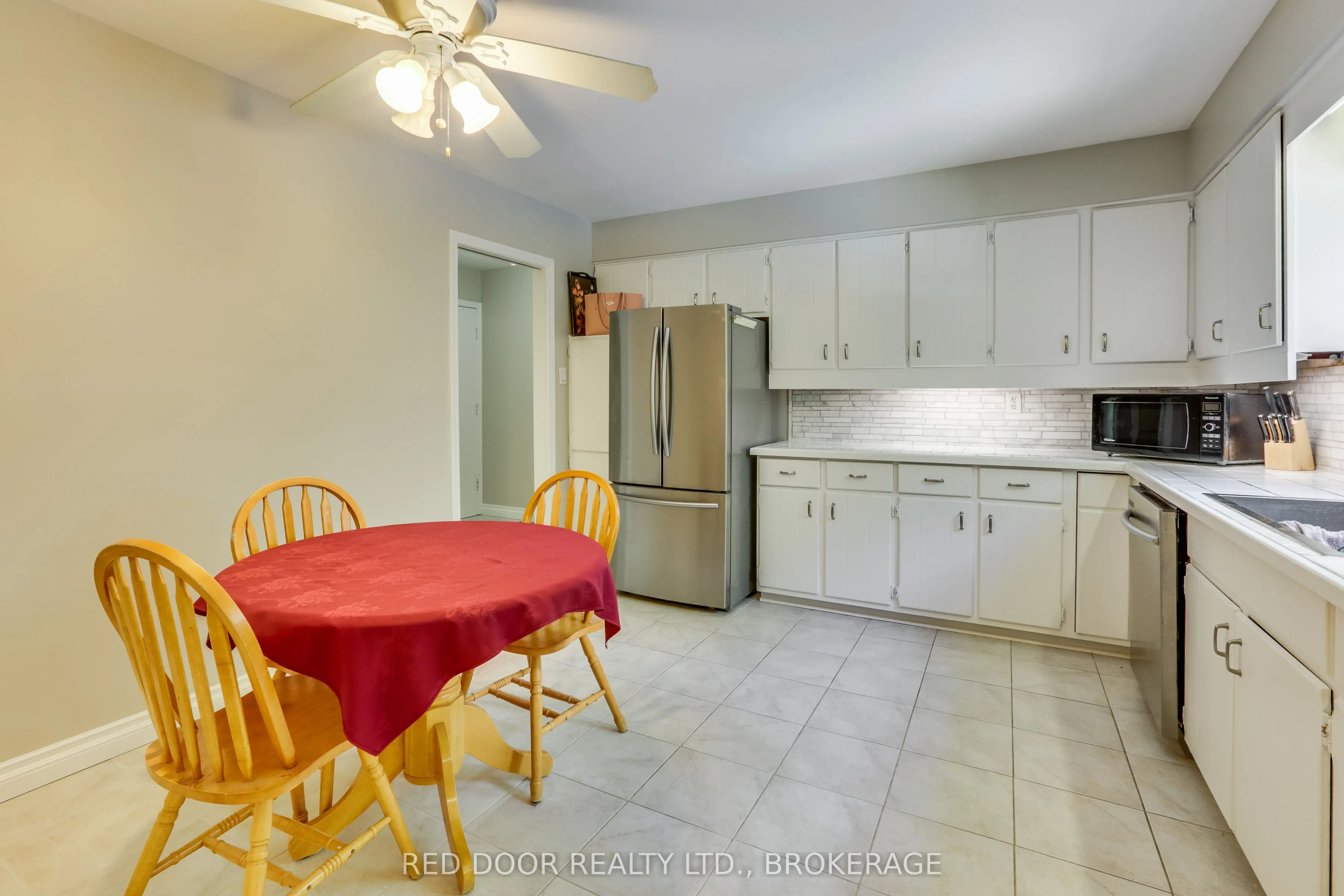 79 Greenbrier Crescent