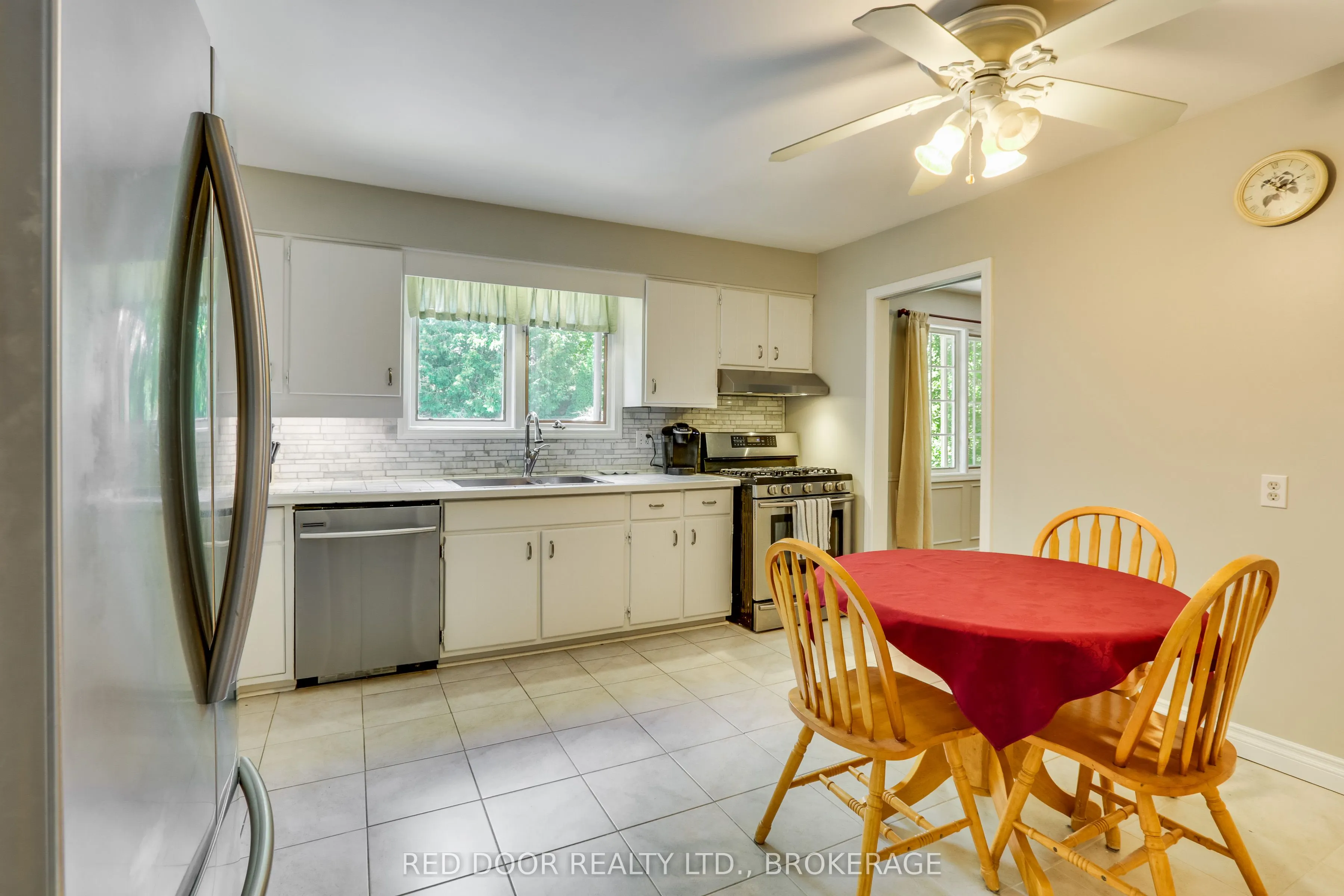 79 Greenbrier Crescent