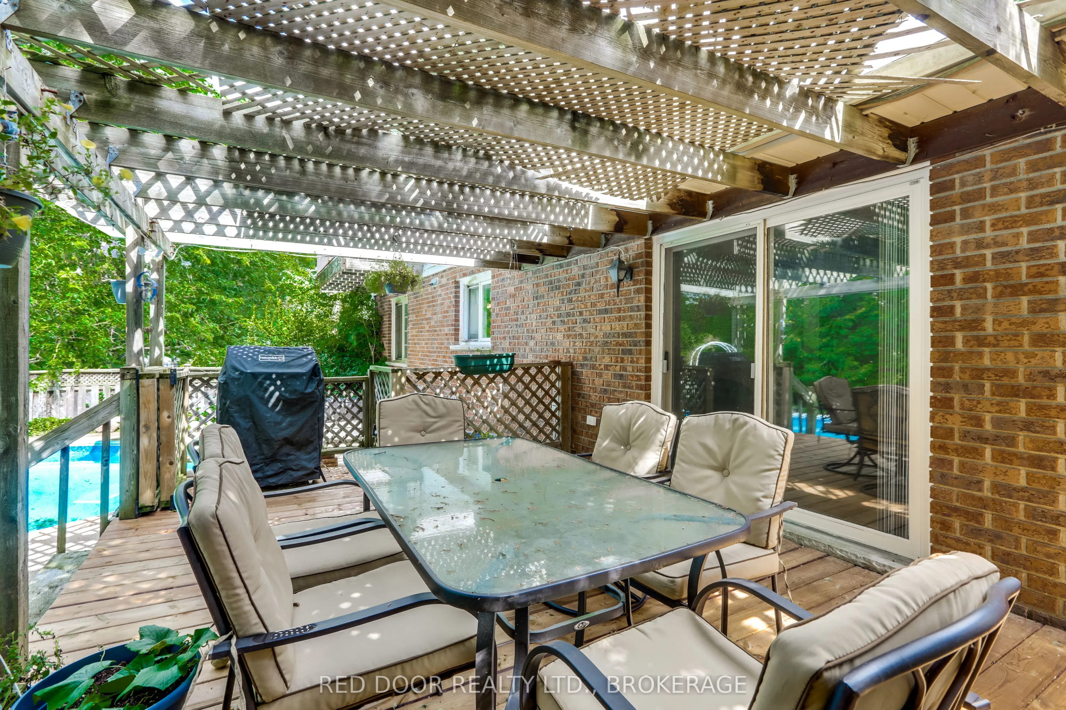 79 Greenbrier Crescent