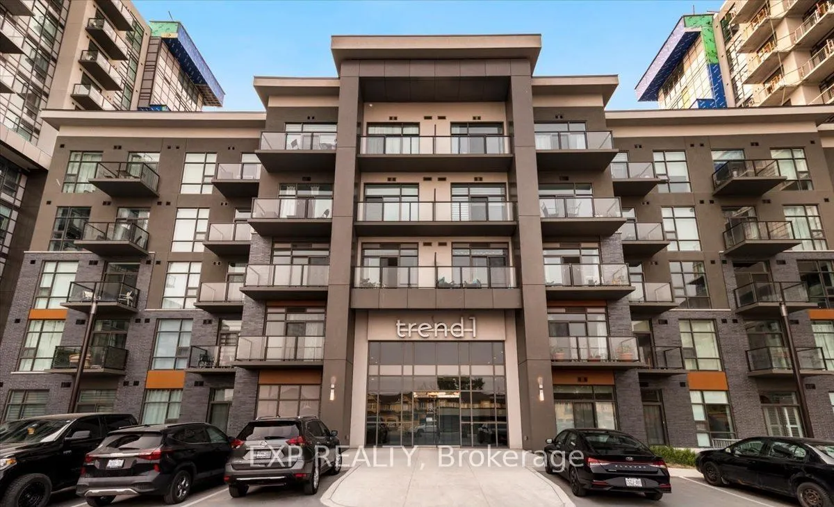 450 Dundas Street E, #405