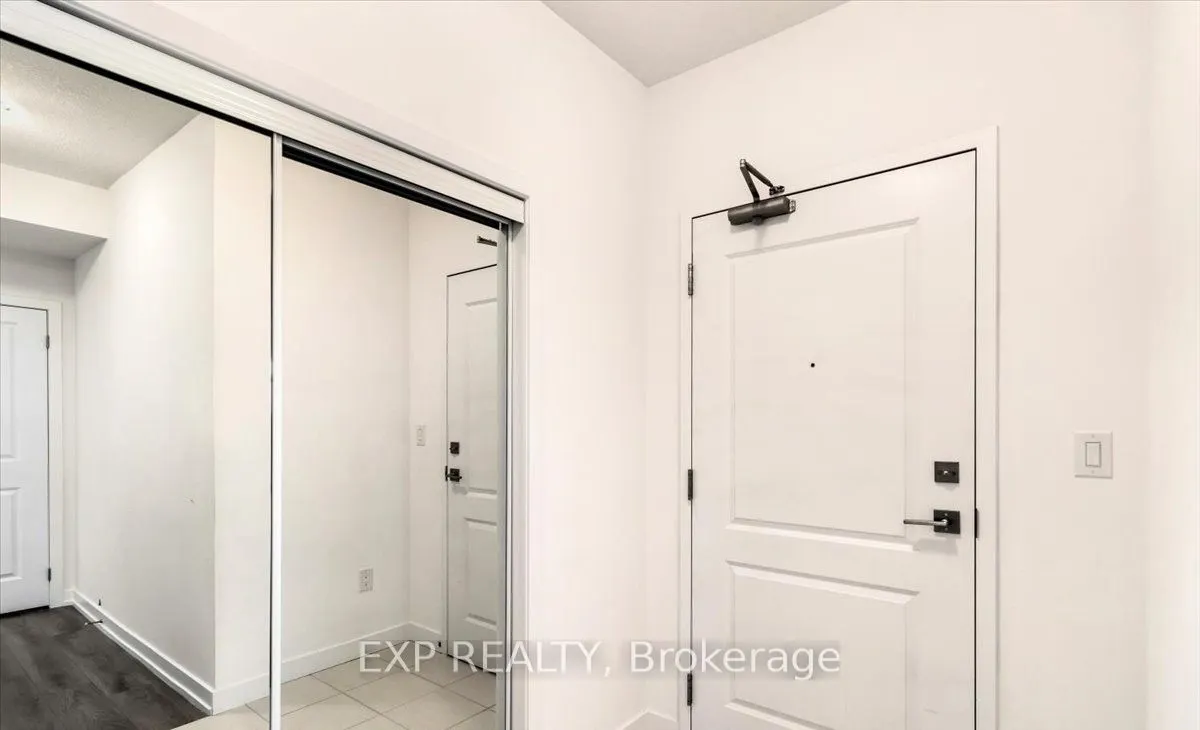 450 Dundas Street E, #405