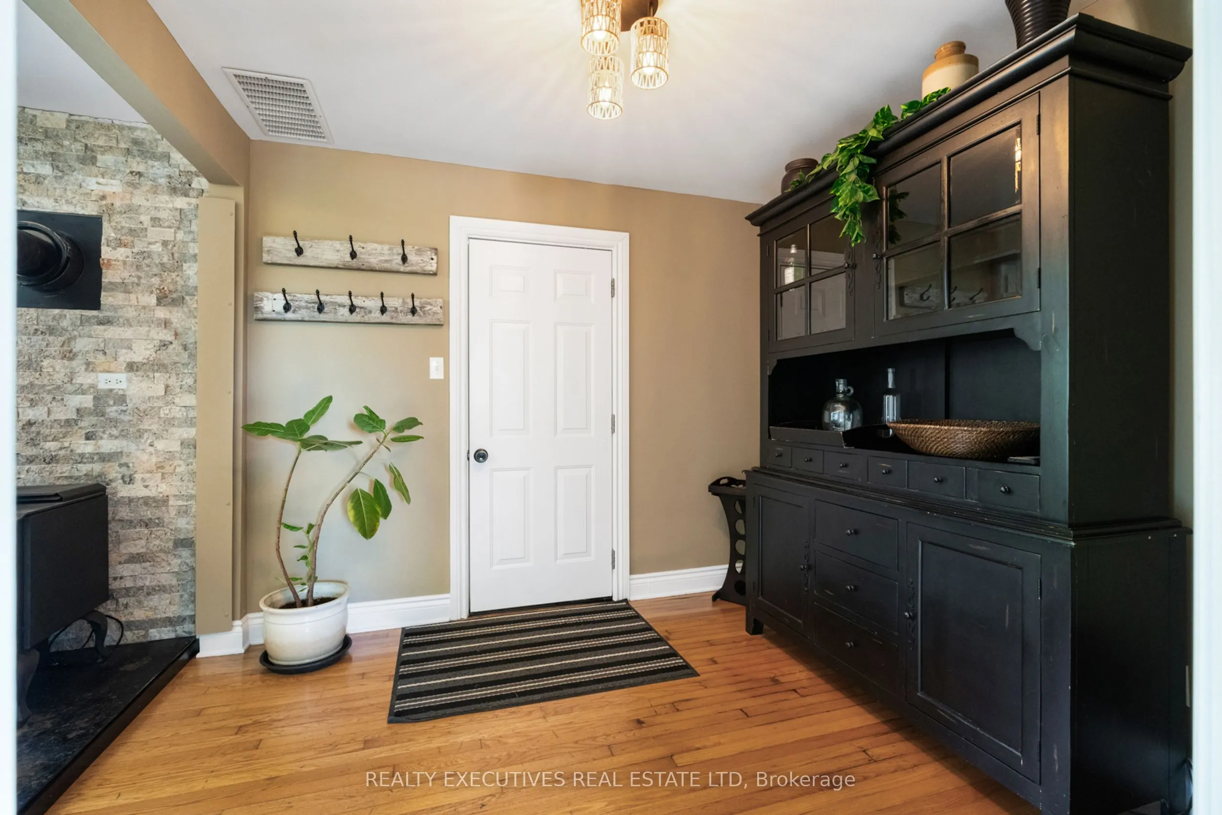 12705 Maple Ridge Road