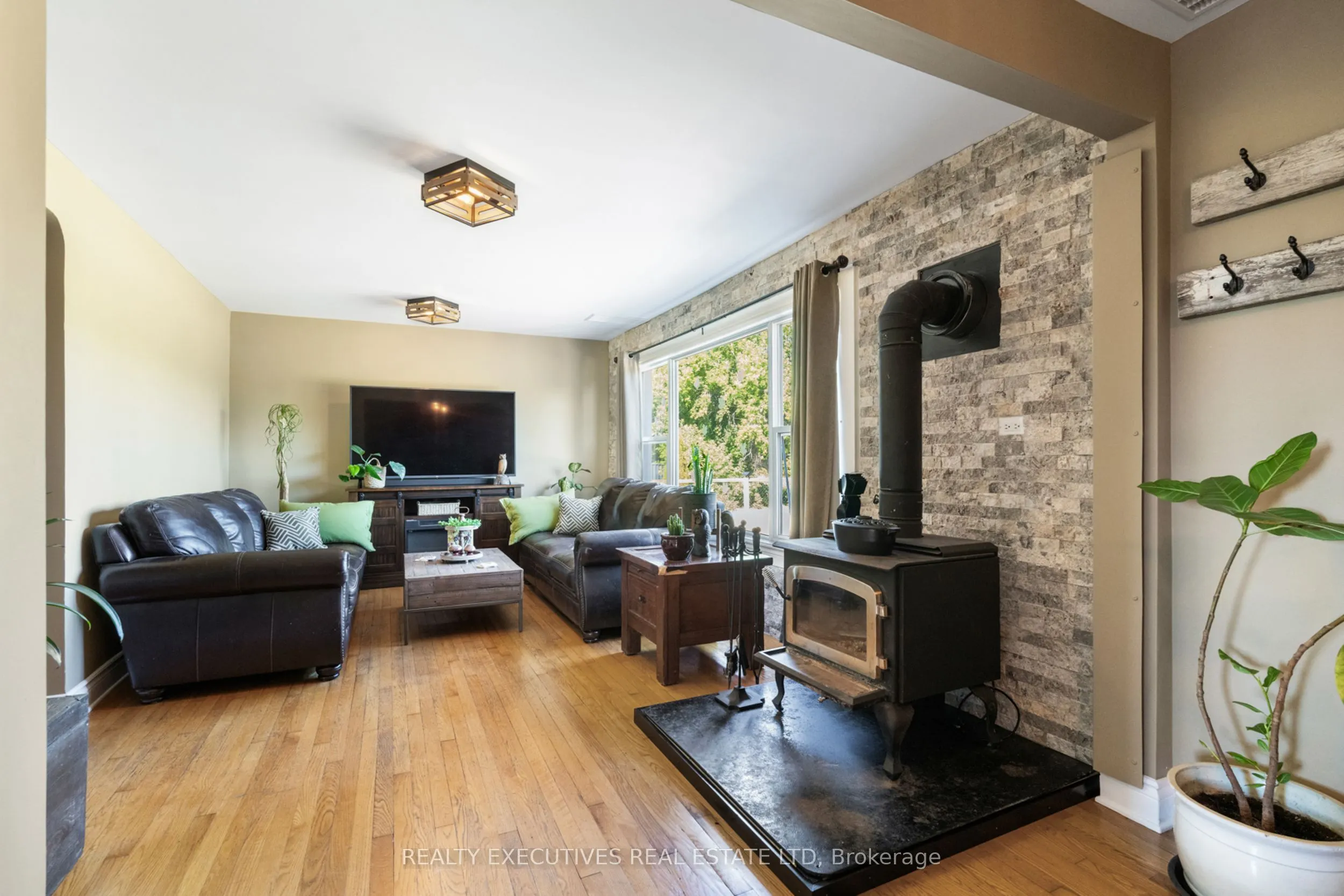 12705 Maple Ridge Road