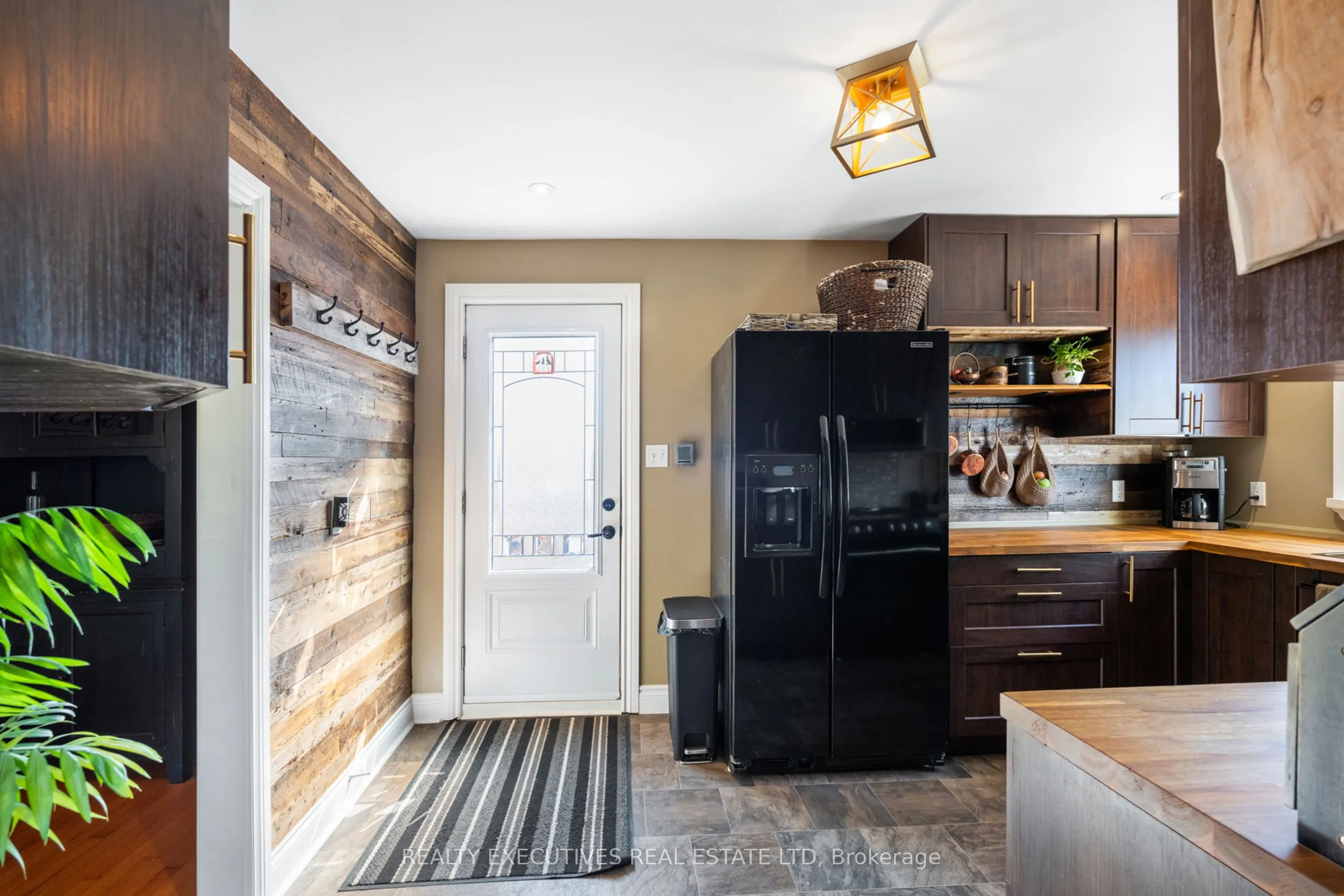 12705 Maple Ridge Road