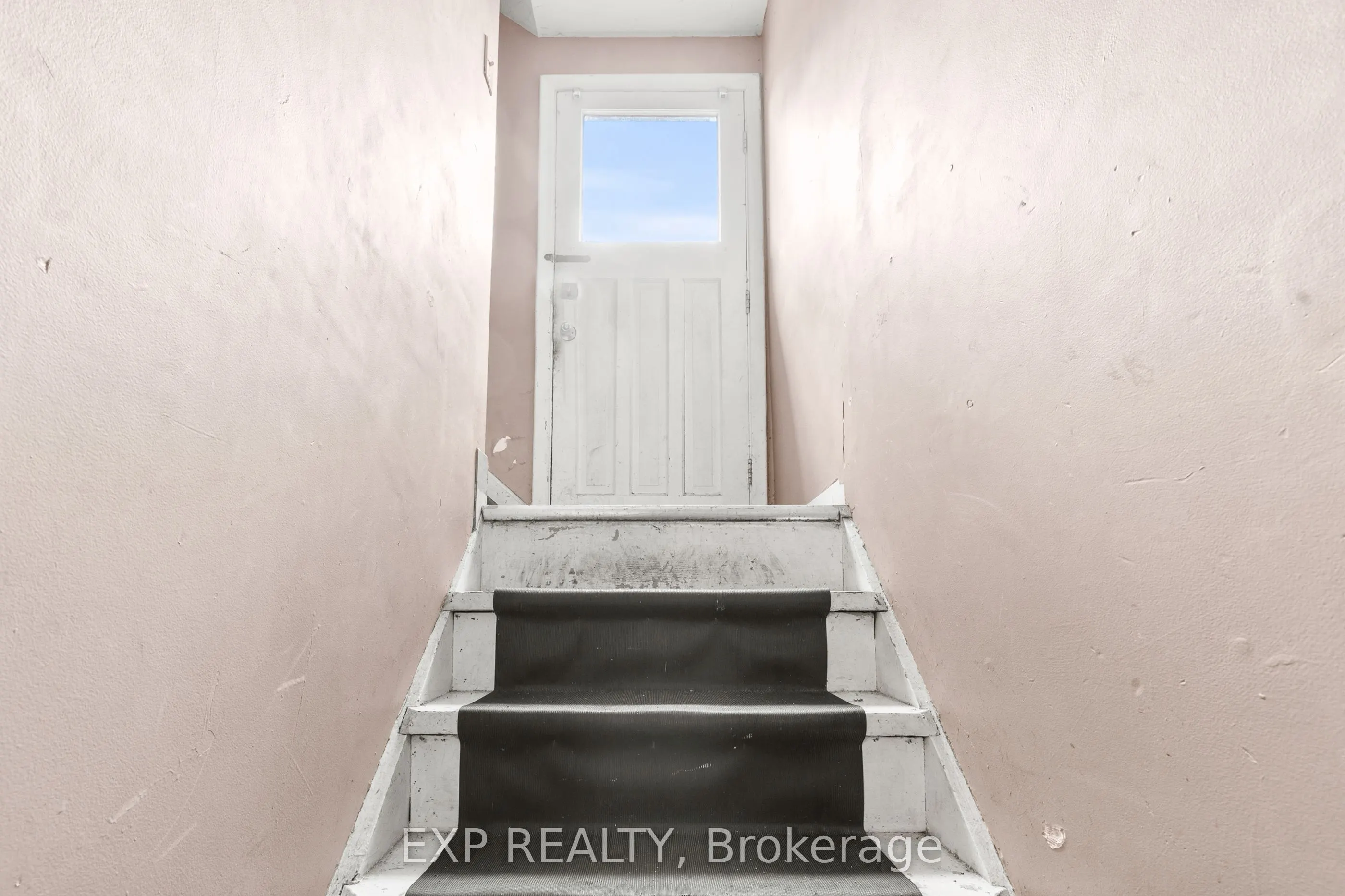 61 Radford Street
