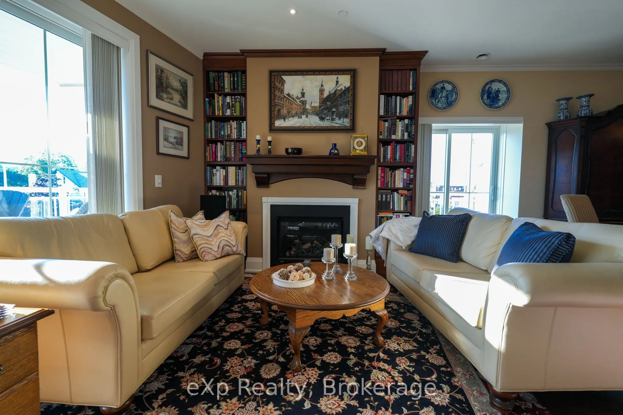 80 9th Street E, #203