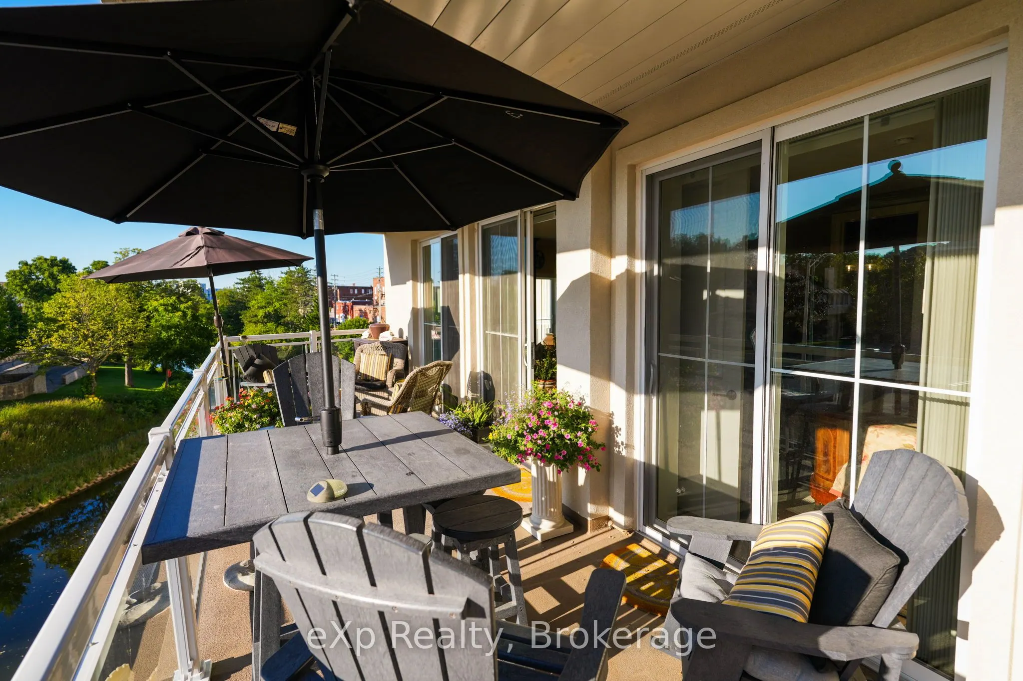 80 9th Street E, #203