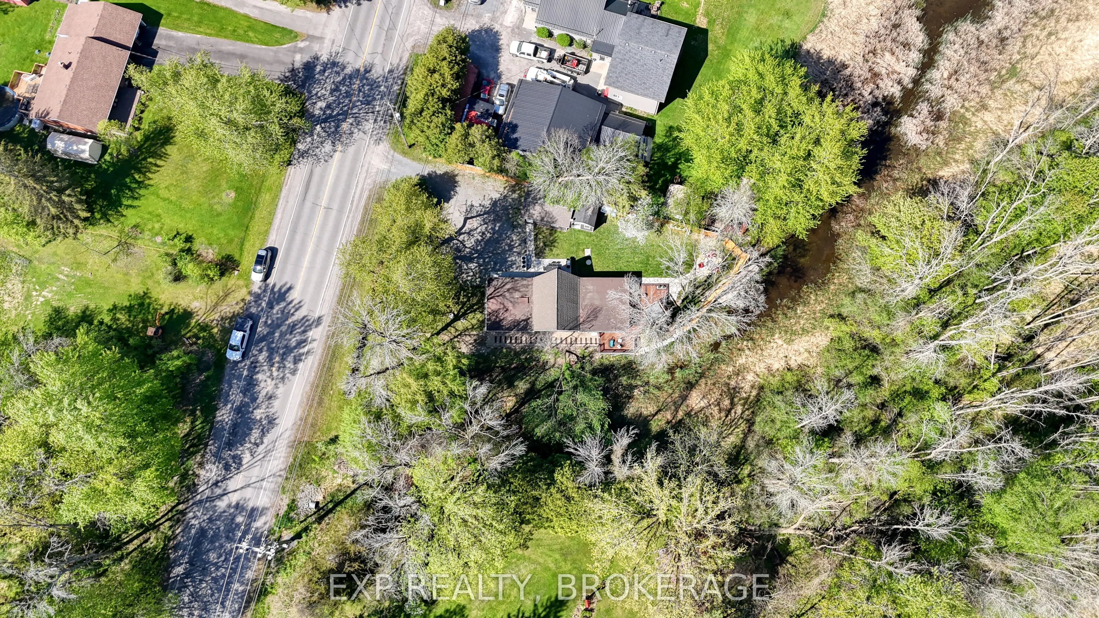 8546 COUNTY 2 Road