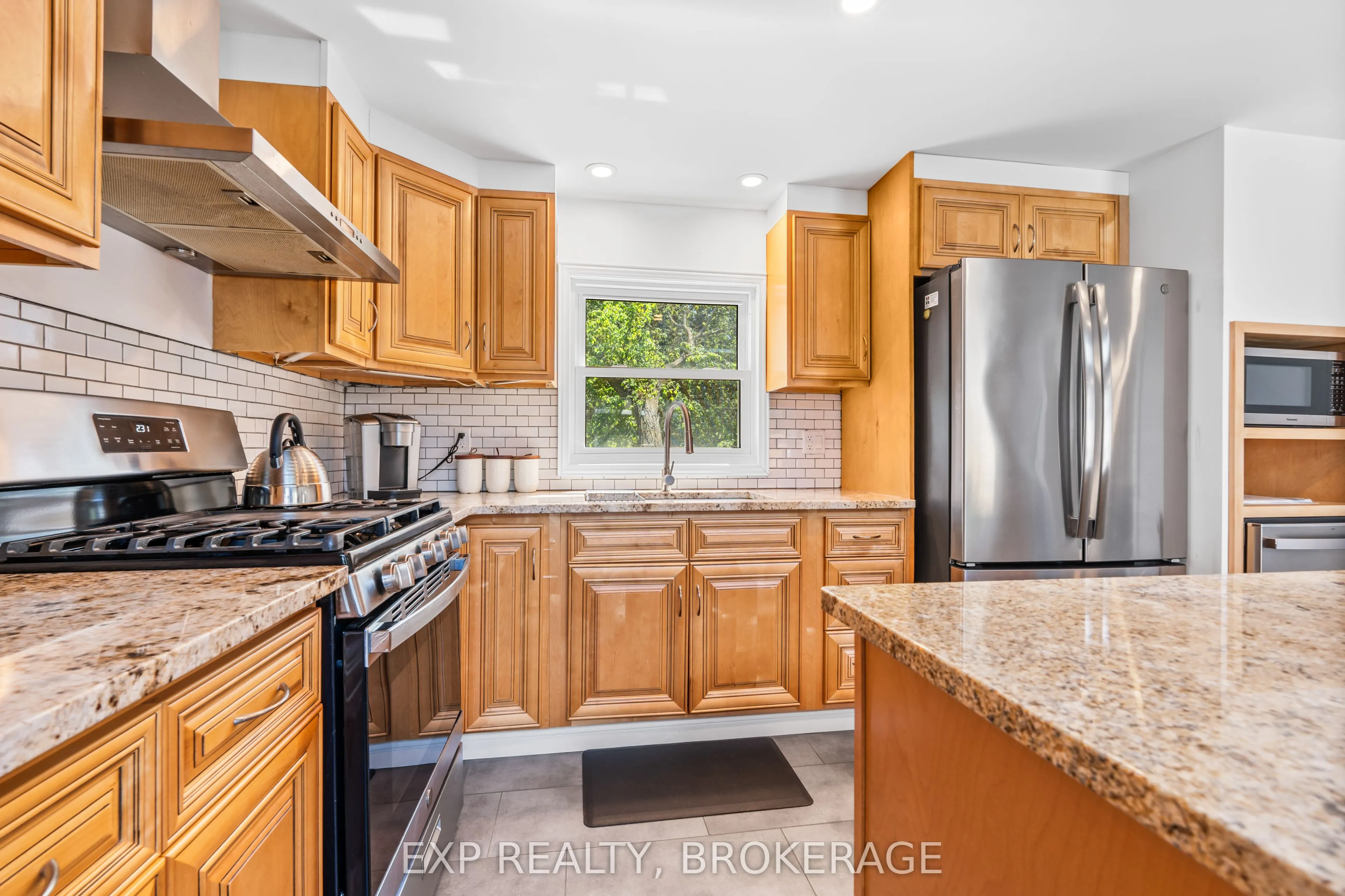 8546 COUNTY 2 Road