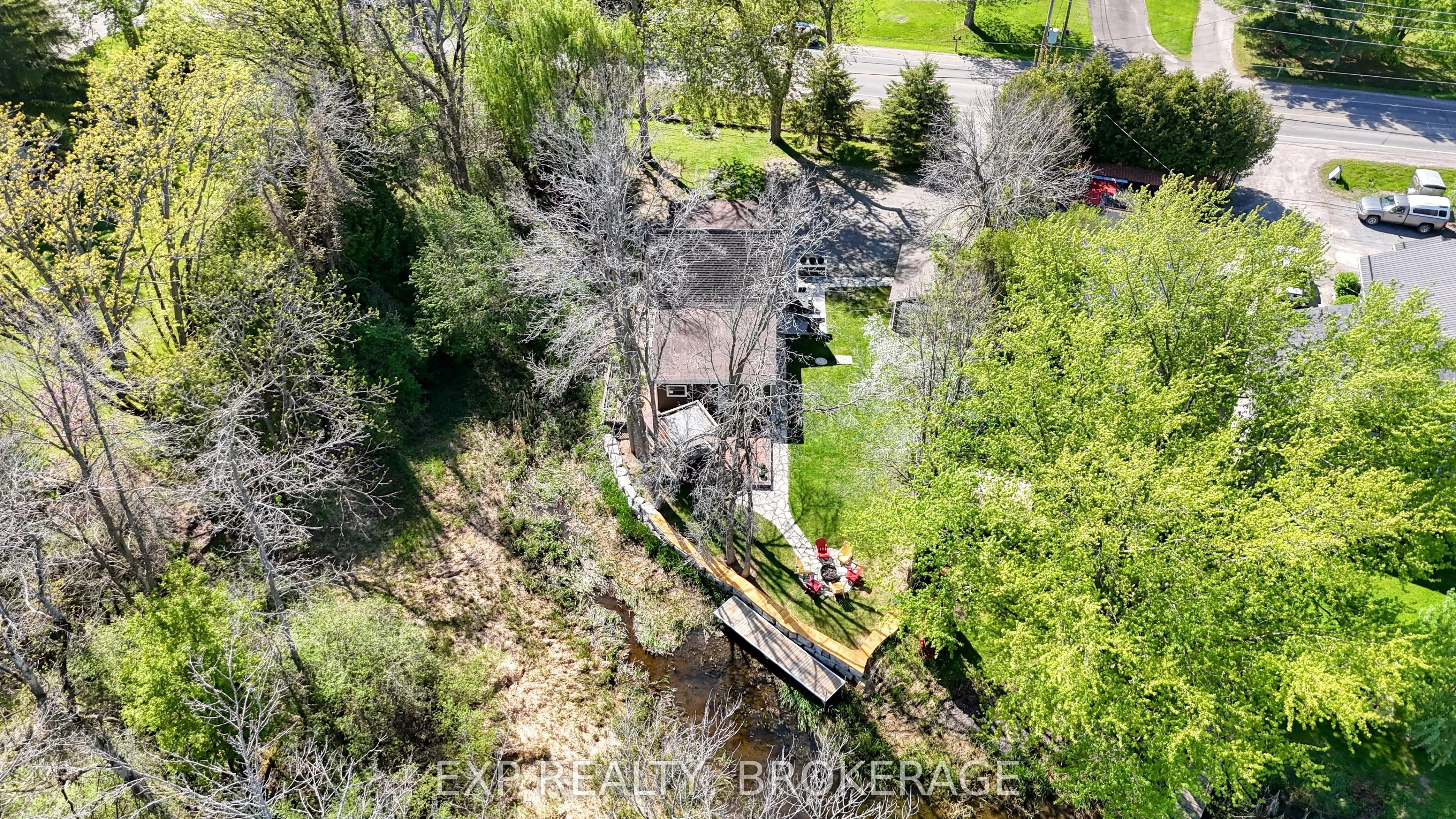 8546 COUNTY 2 Road