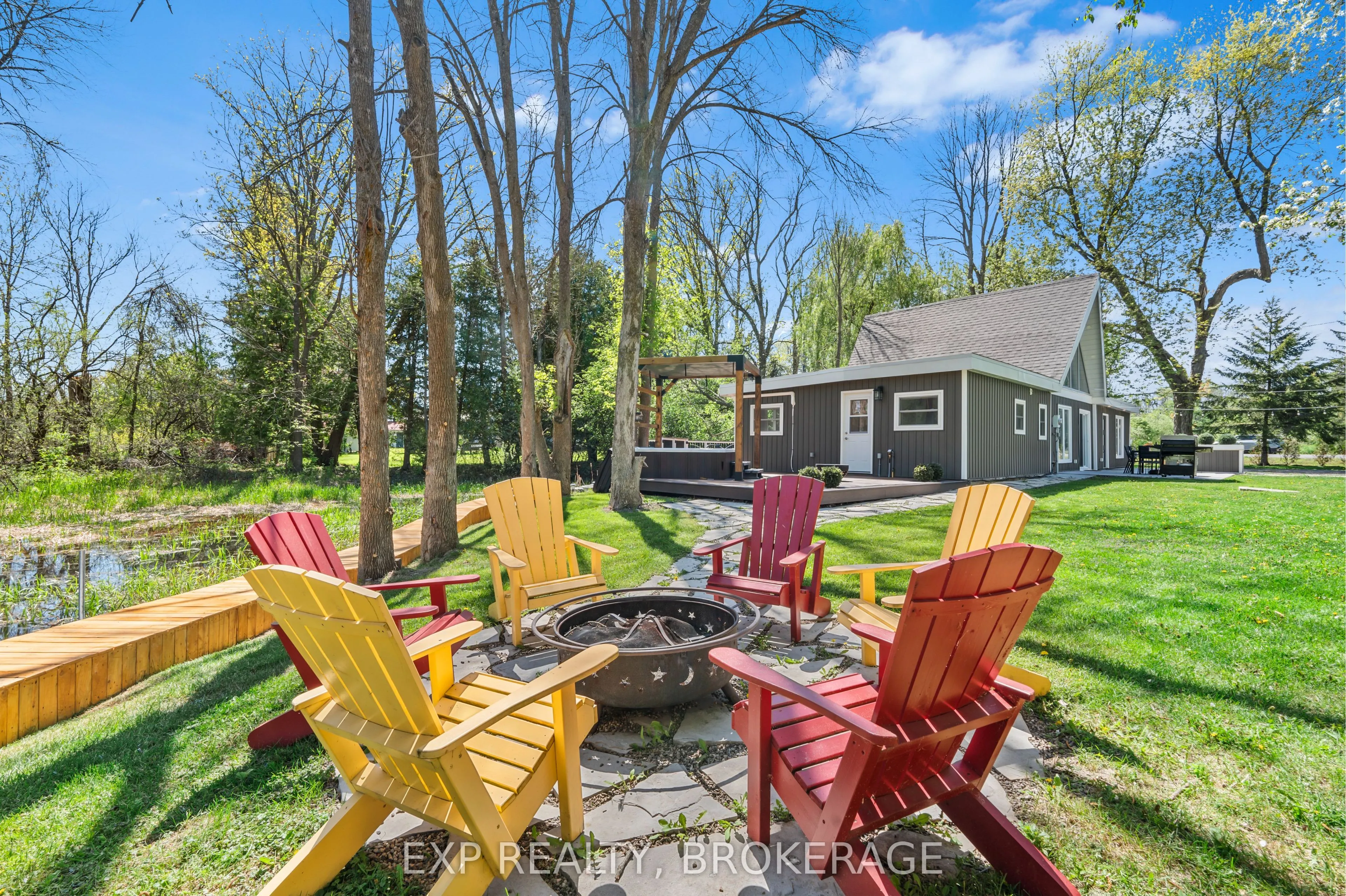 8546 COUNTY 2 Road
