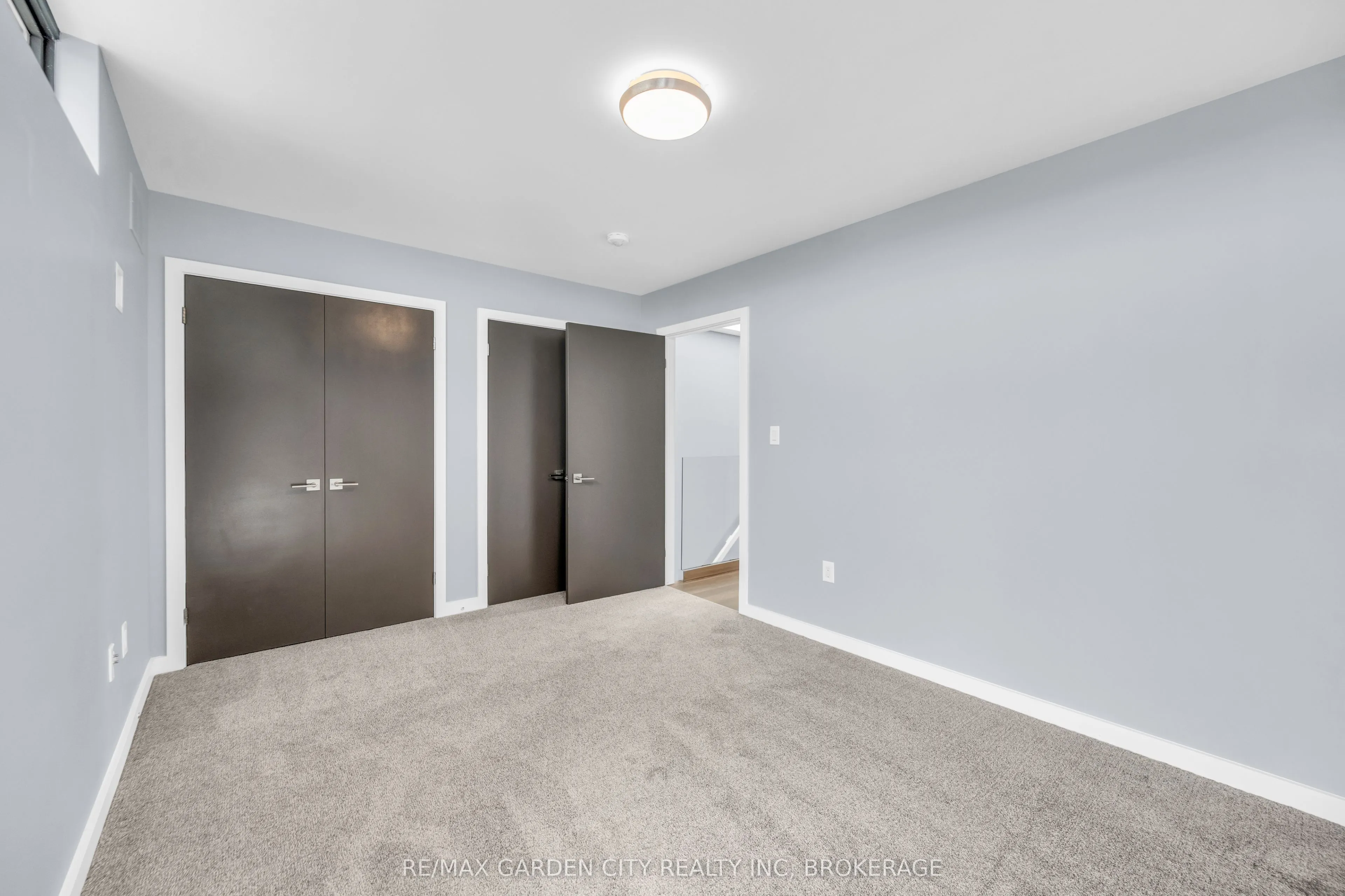 12 1/2 BEAMER Court