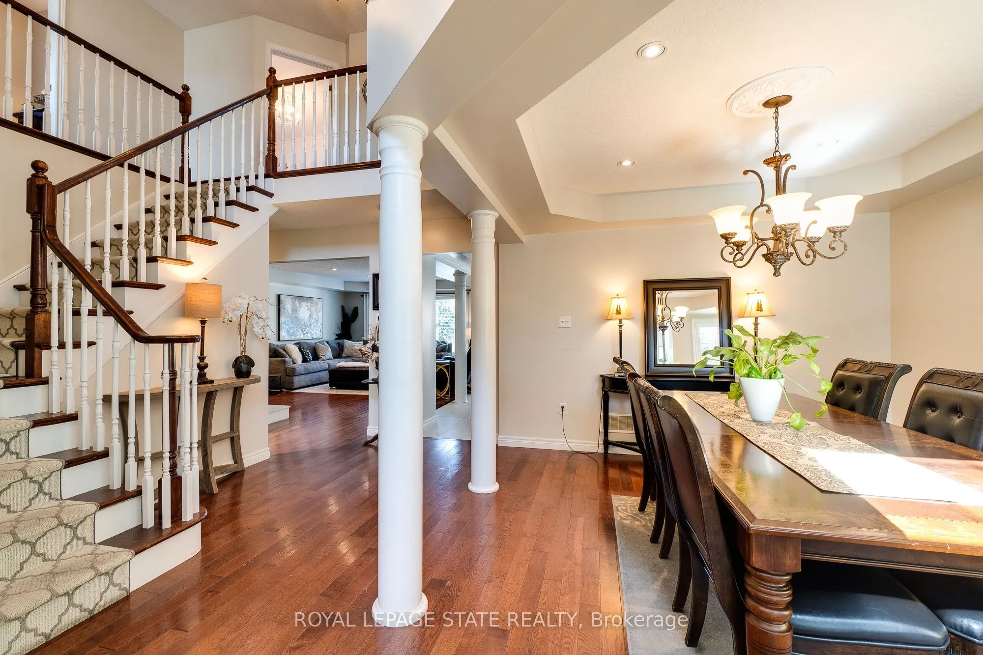 274 Springvalley Crescent