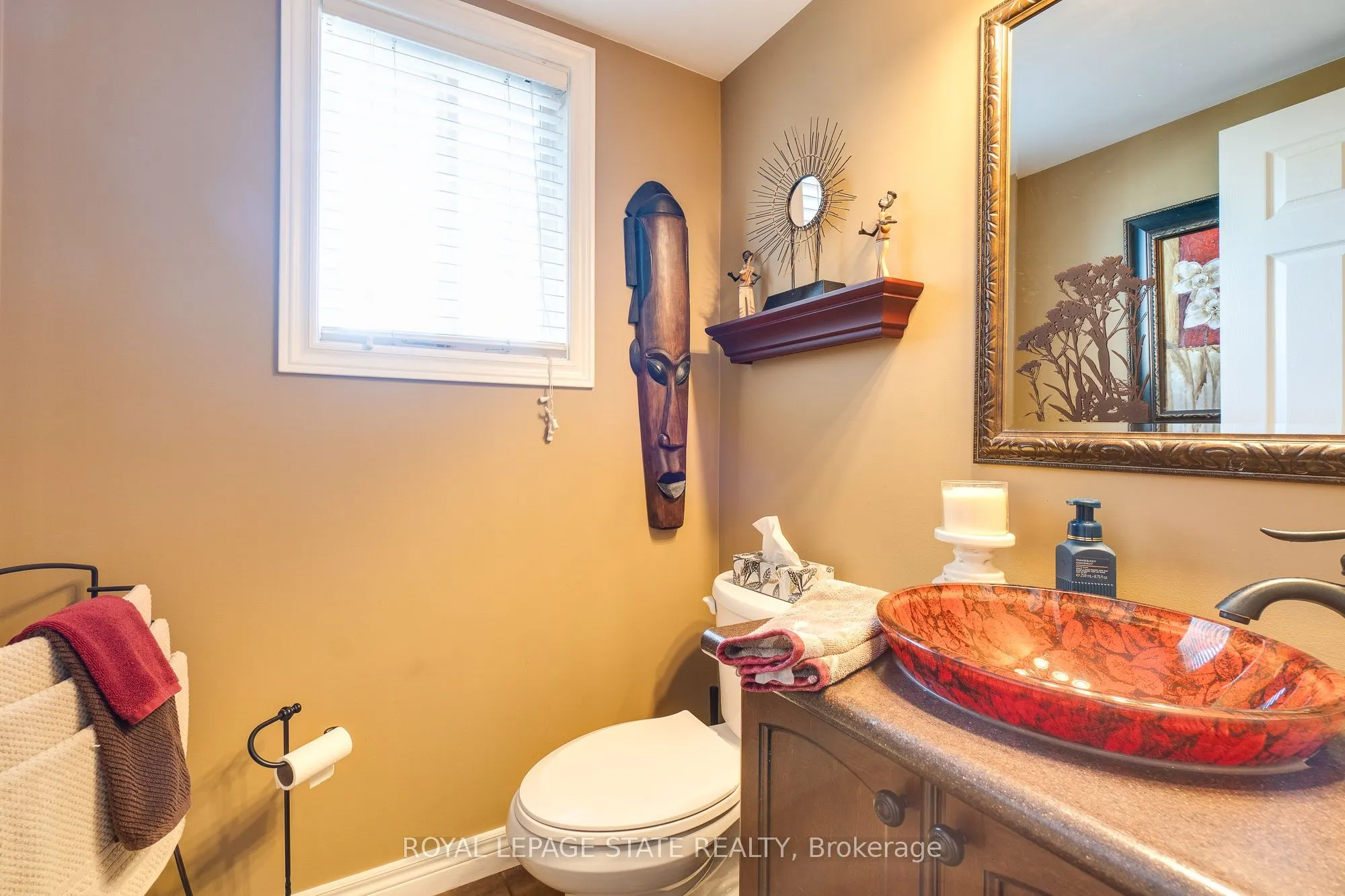 274 Springvalley Crescent