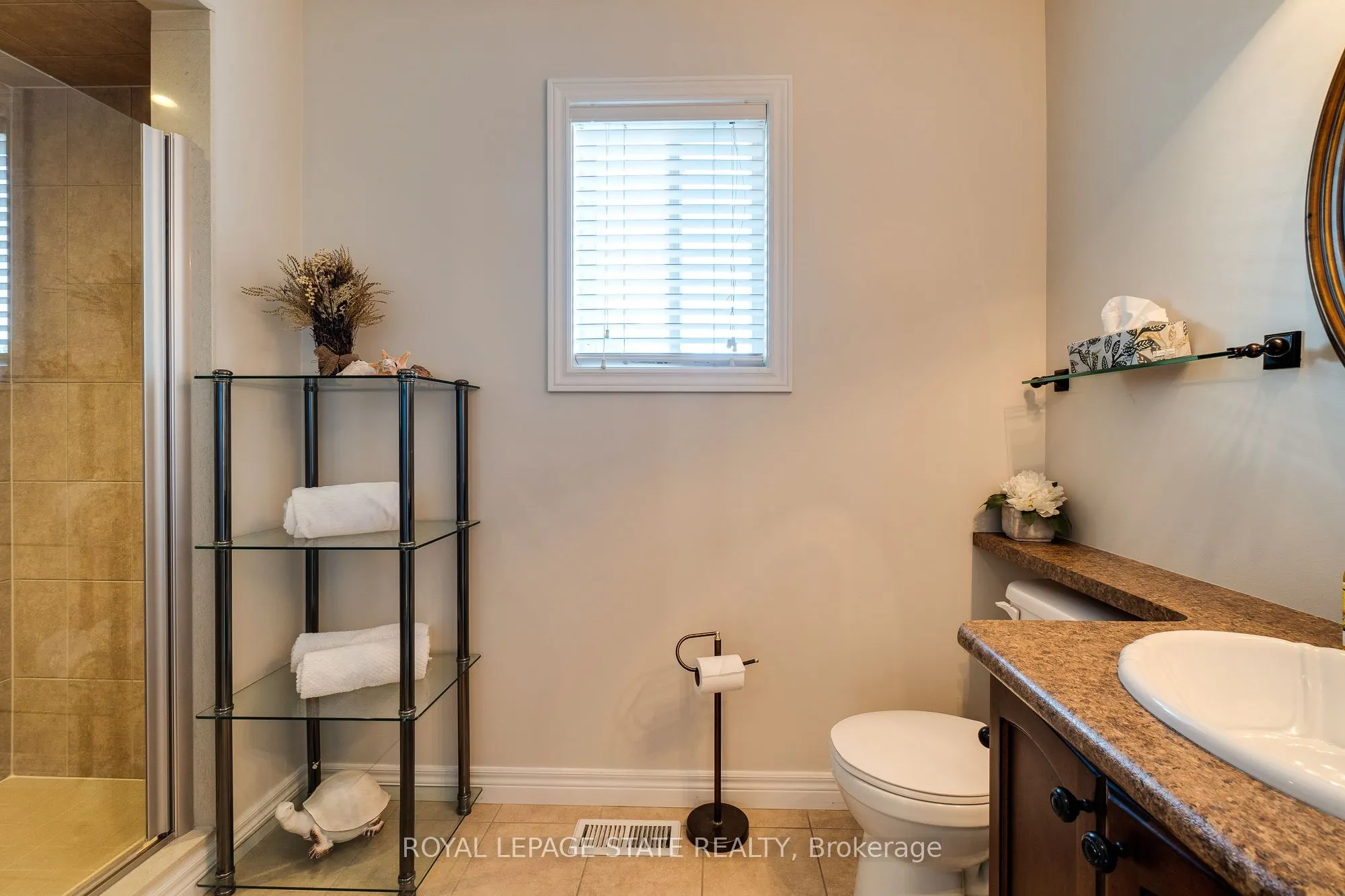 274 Springvalley Crescent