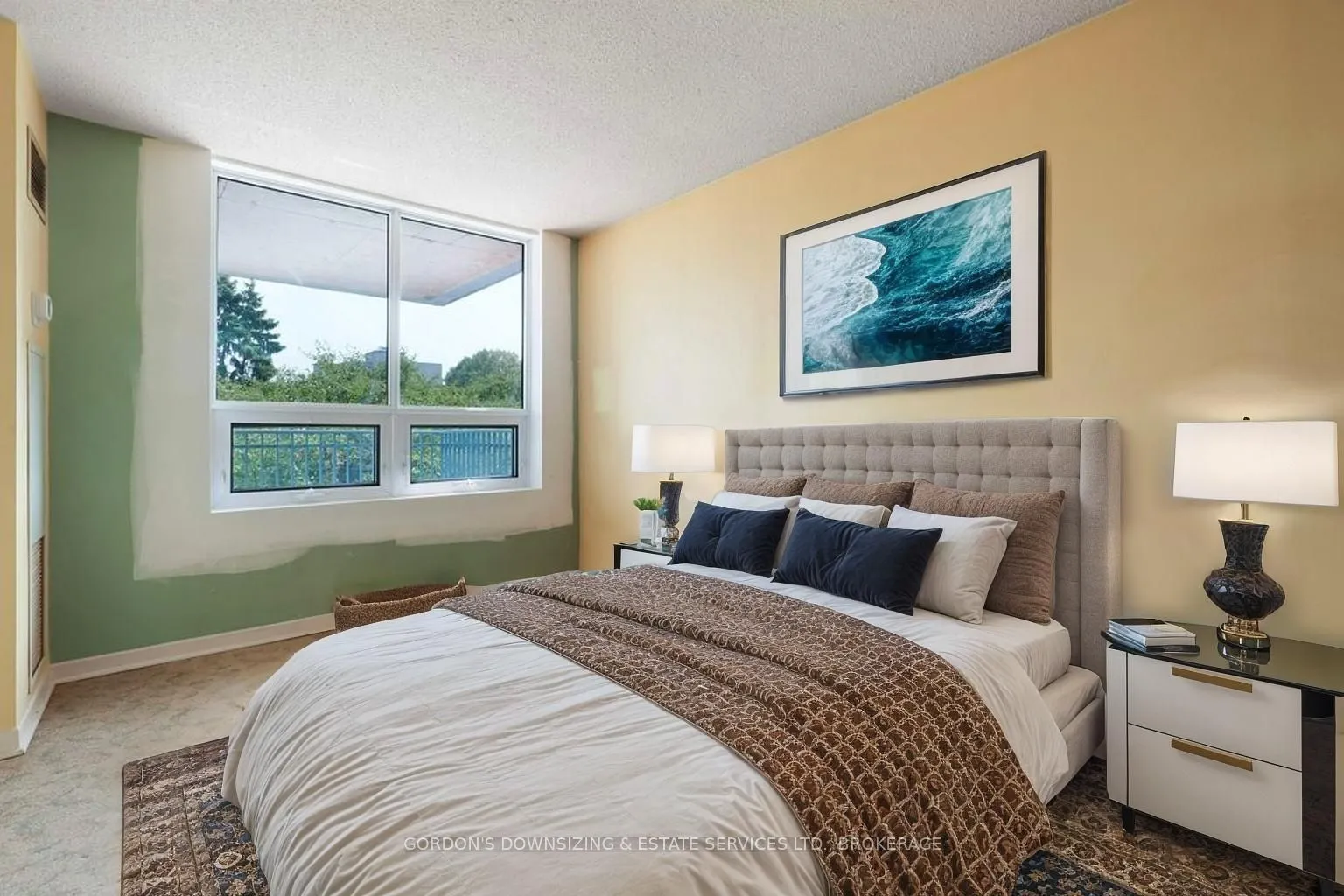35 Holland Avenue, #411