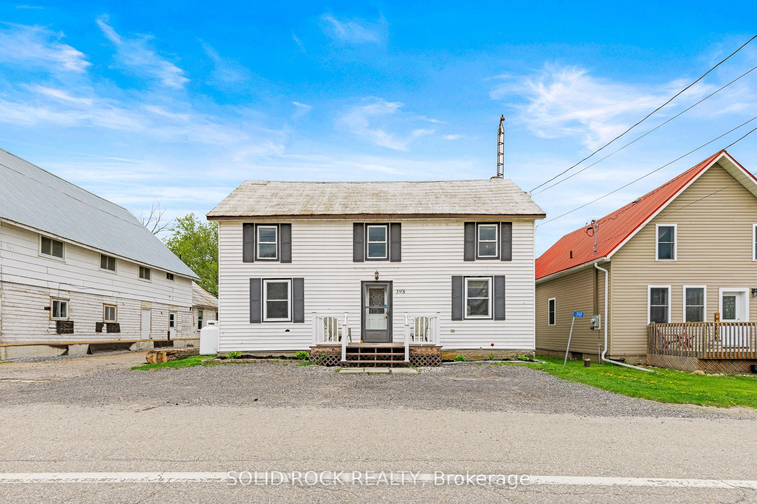 398 Lyndhurst Road