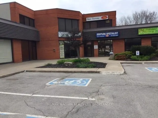 277 Welland Avenue, #14A