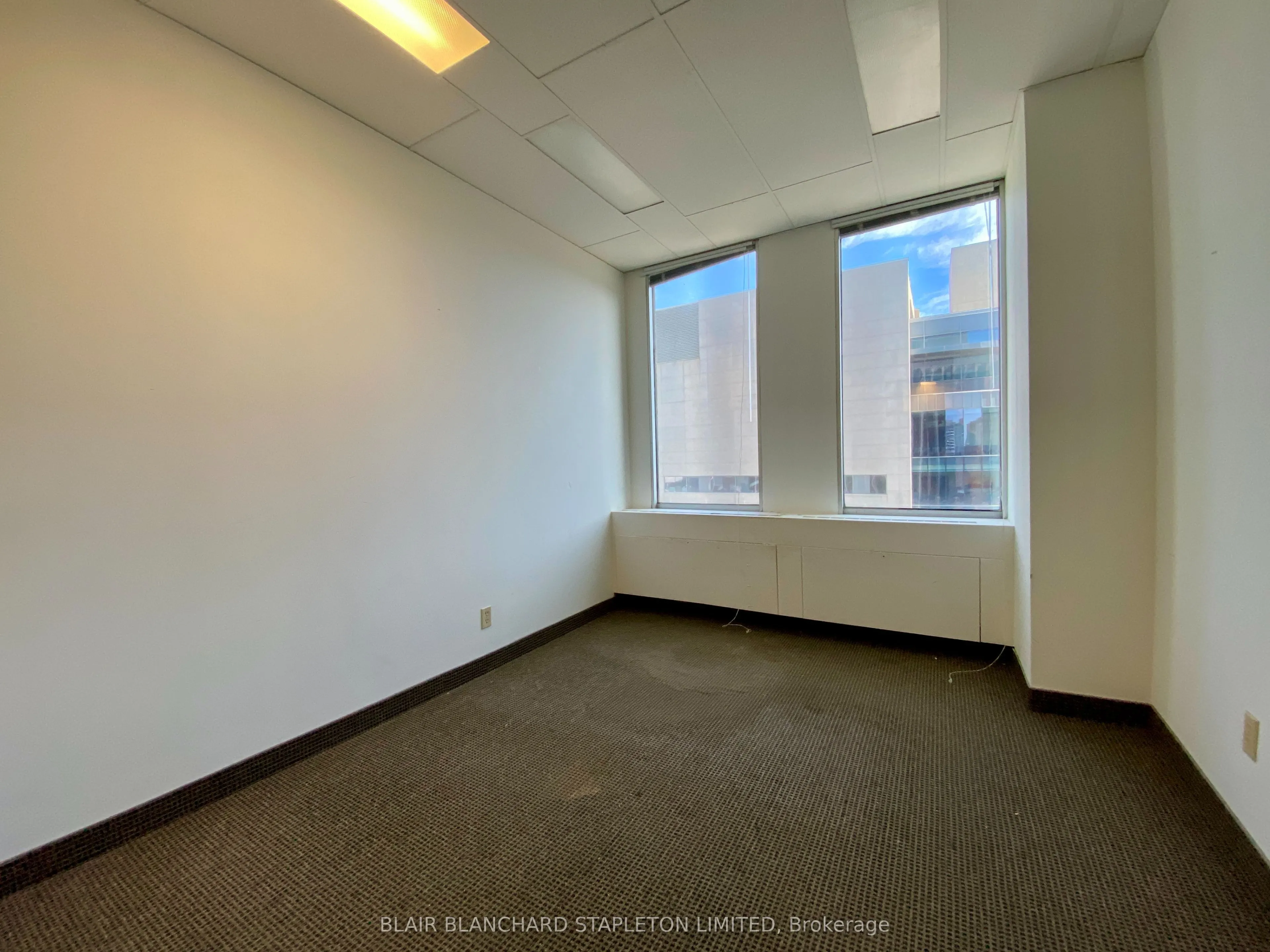 20 Hughson Street S, #700