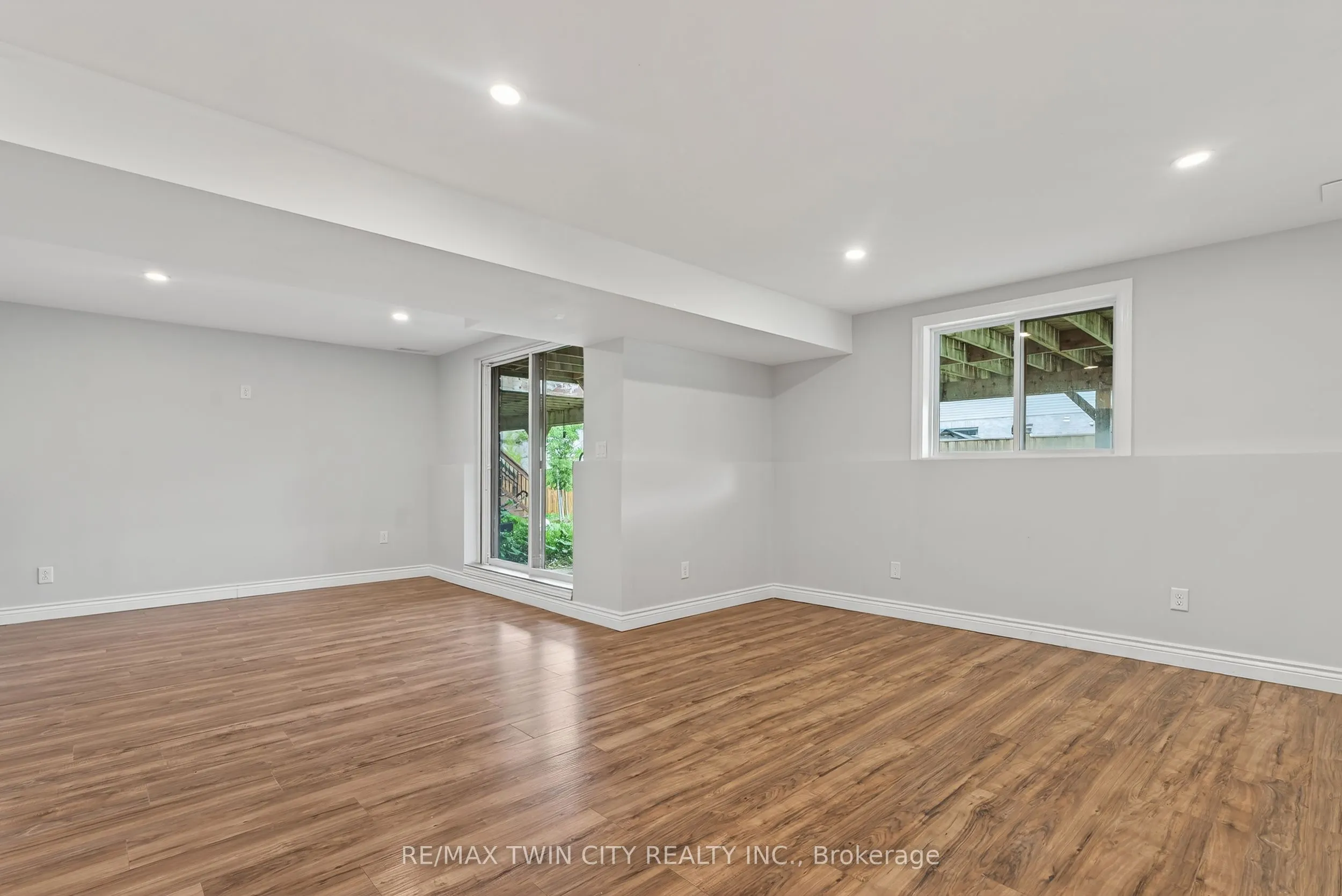 420 Avens Street