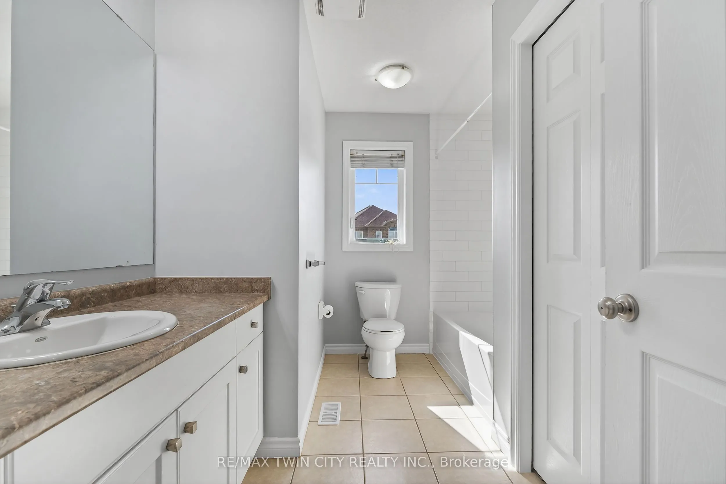 420 Avens Street