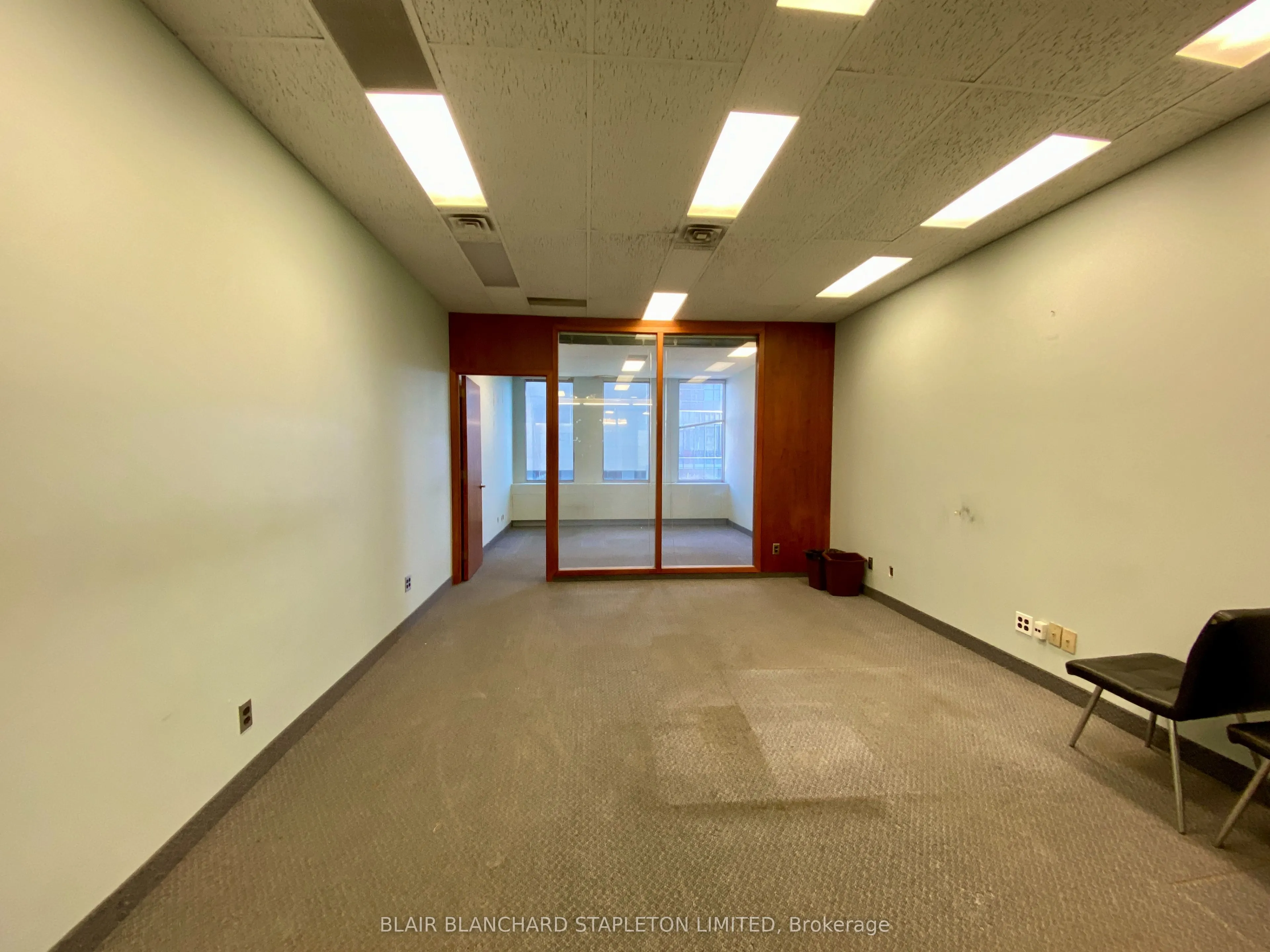 20 Hughson Street S, #704