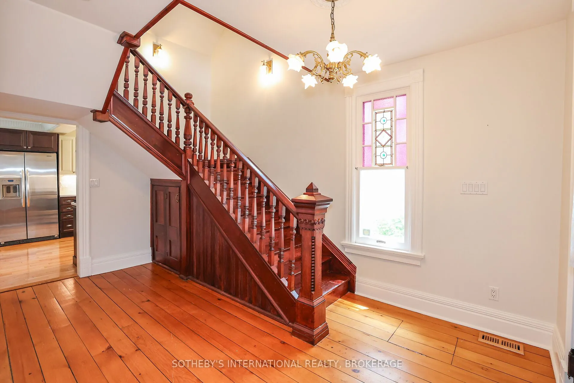 129 JOHNSON Street