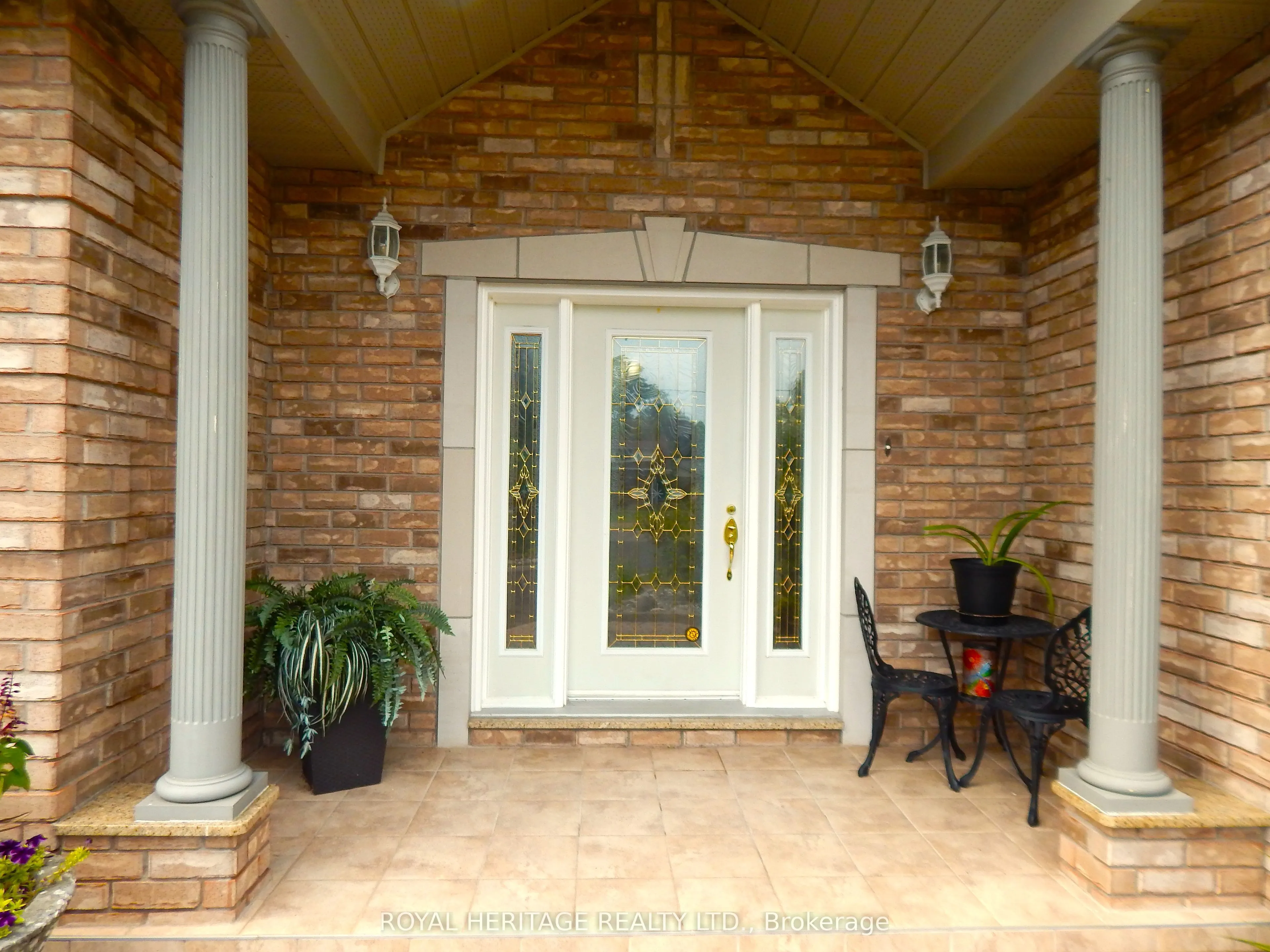 10 VICARI Road