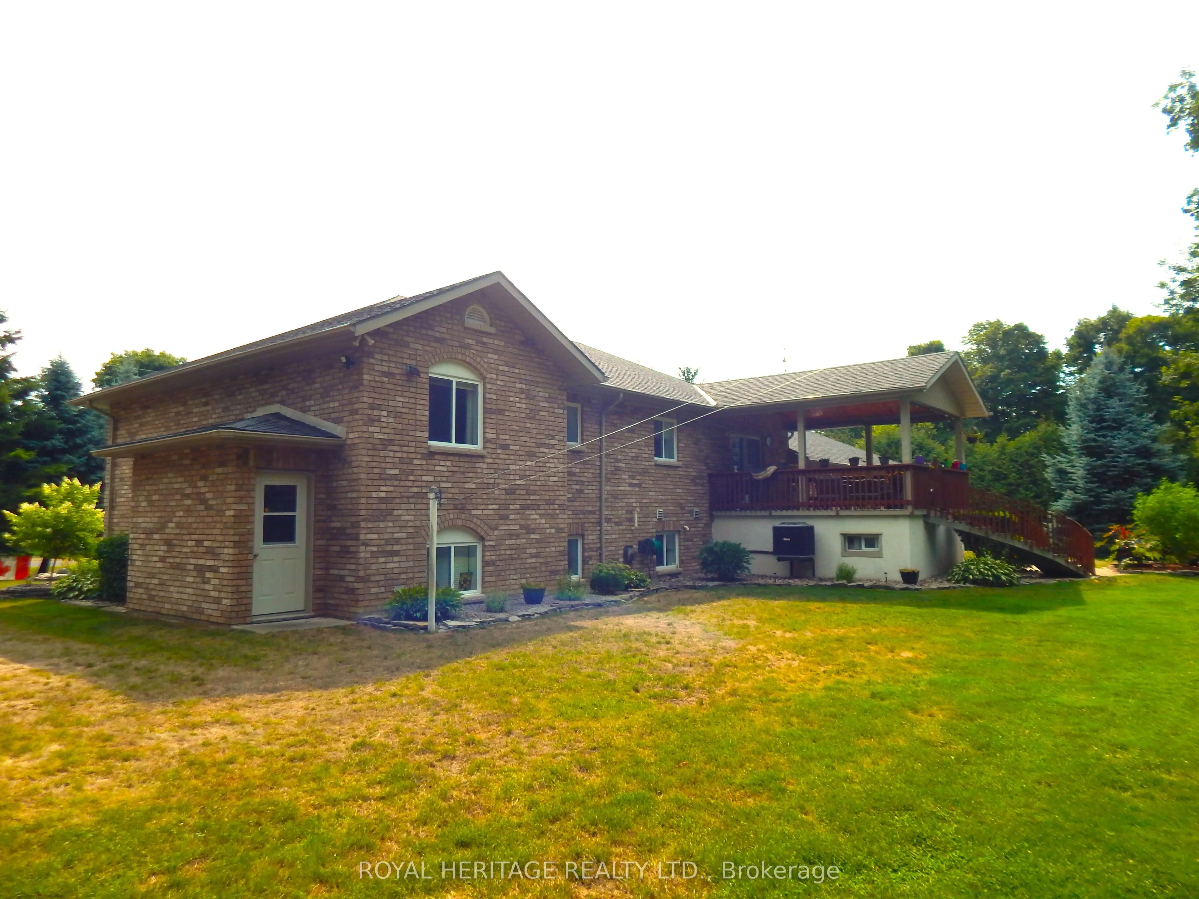 10 VICARI Road
