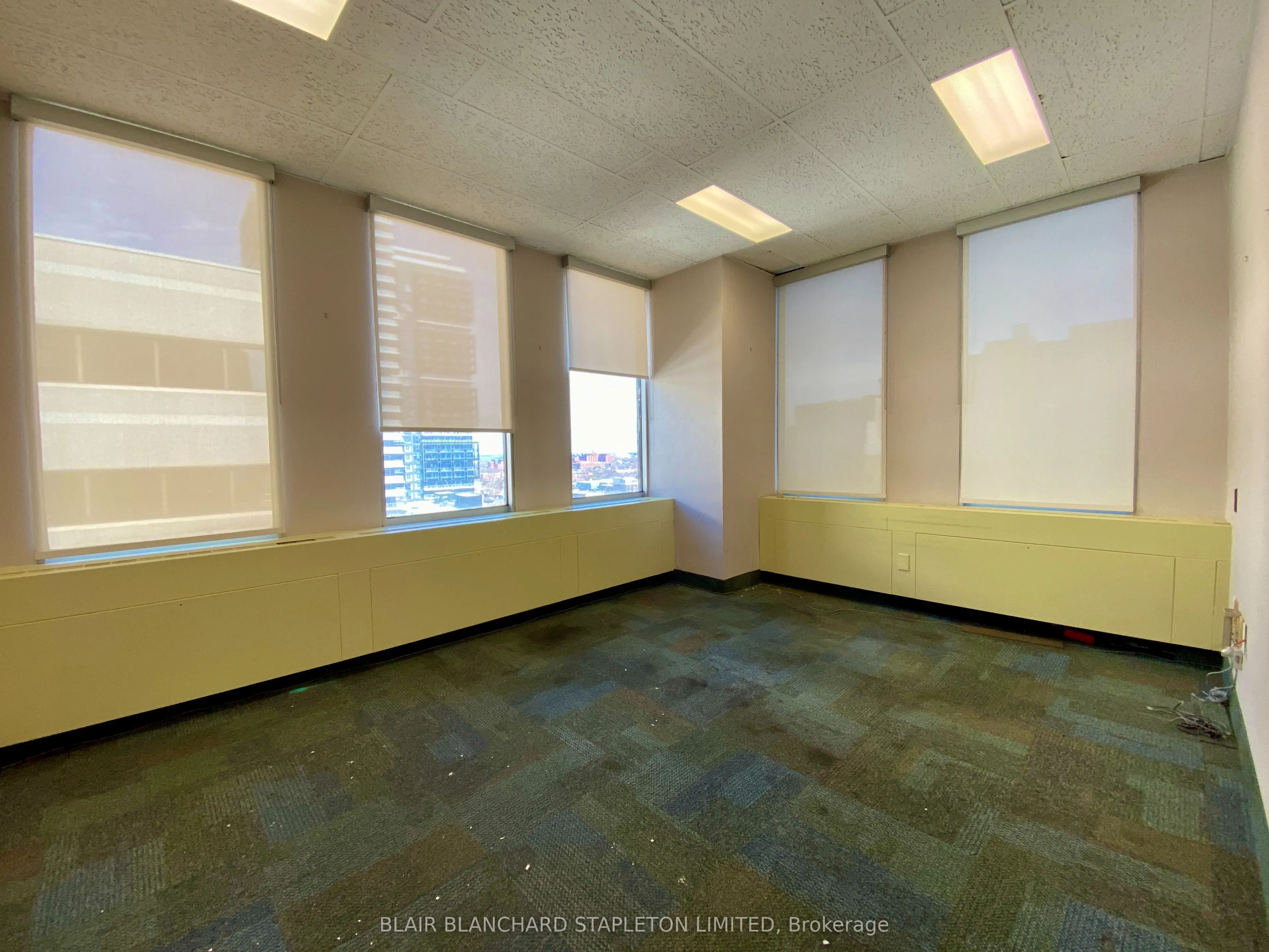 20 Hughson Street S, #908