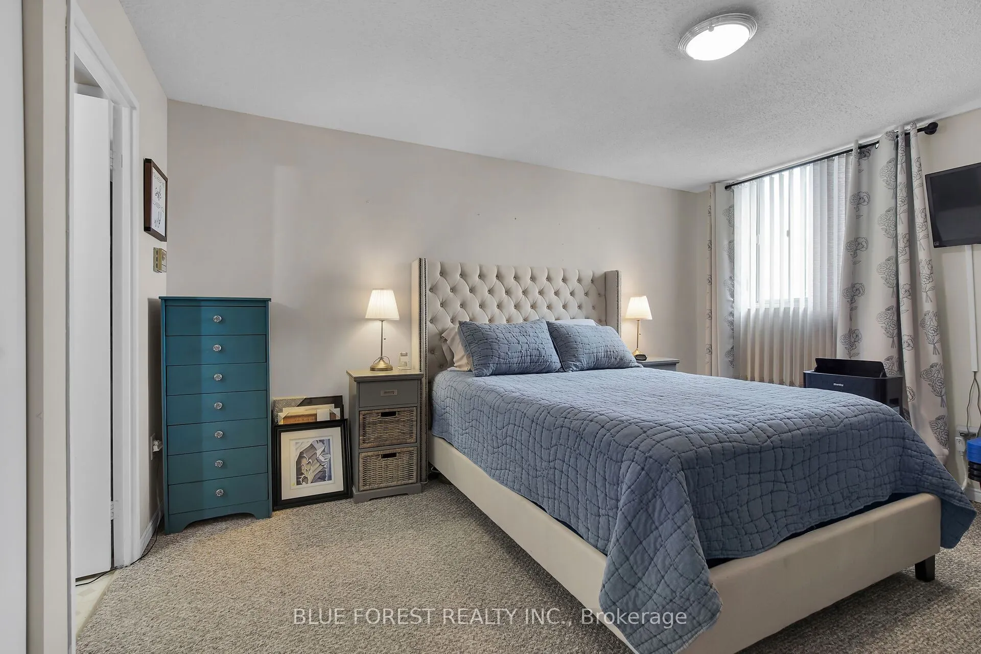 127 Belmont Drive, #909