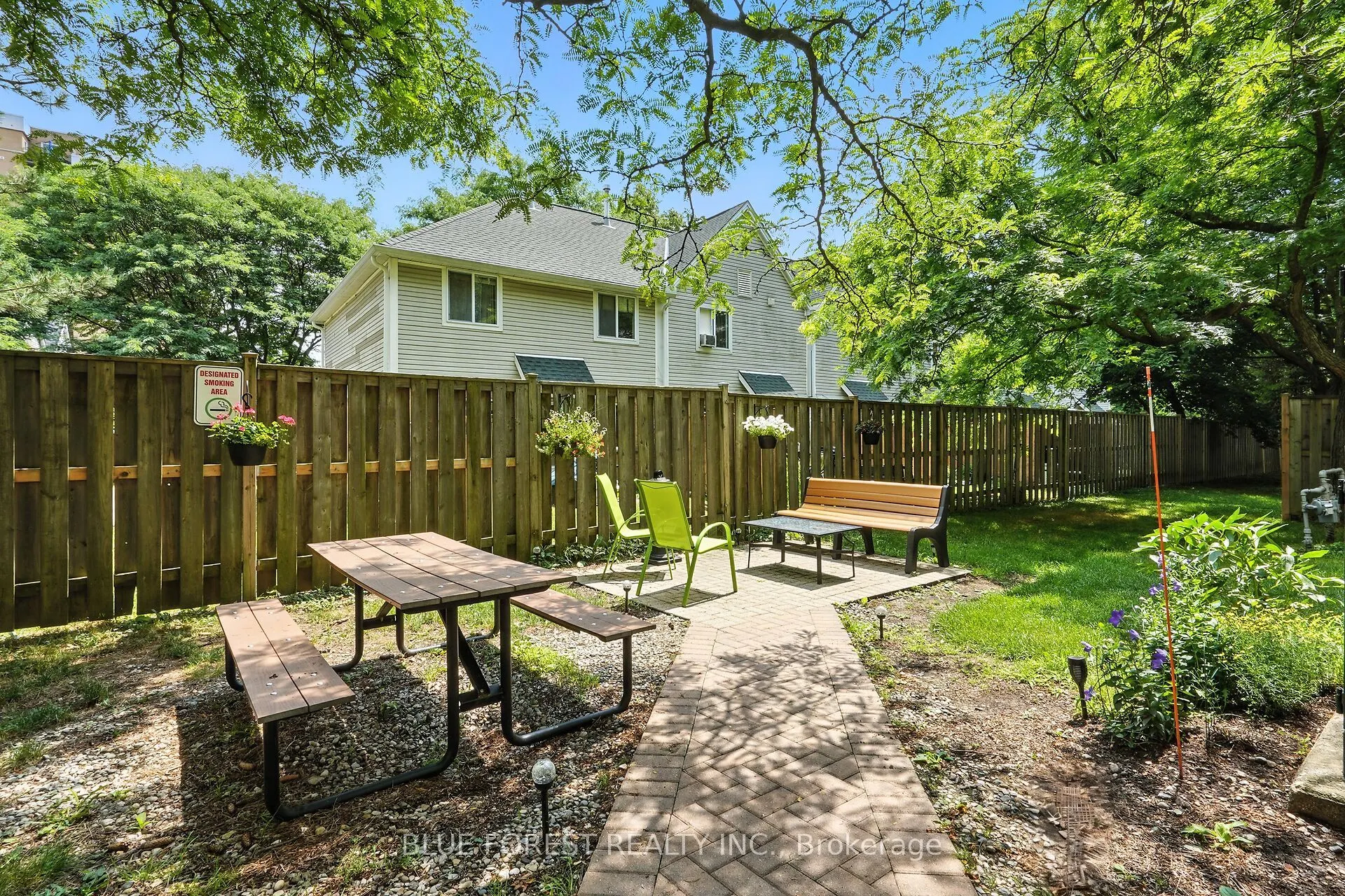 127 Belmont Drive, #909