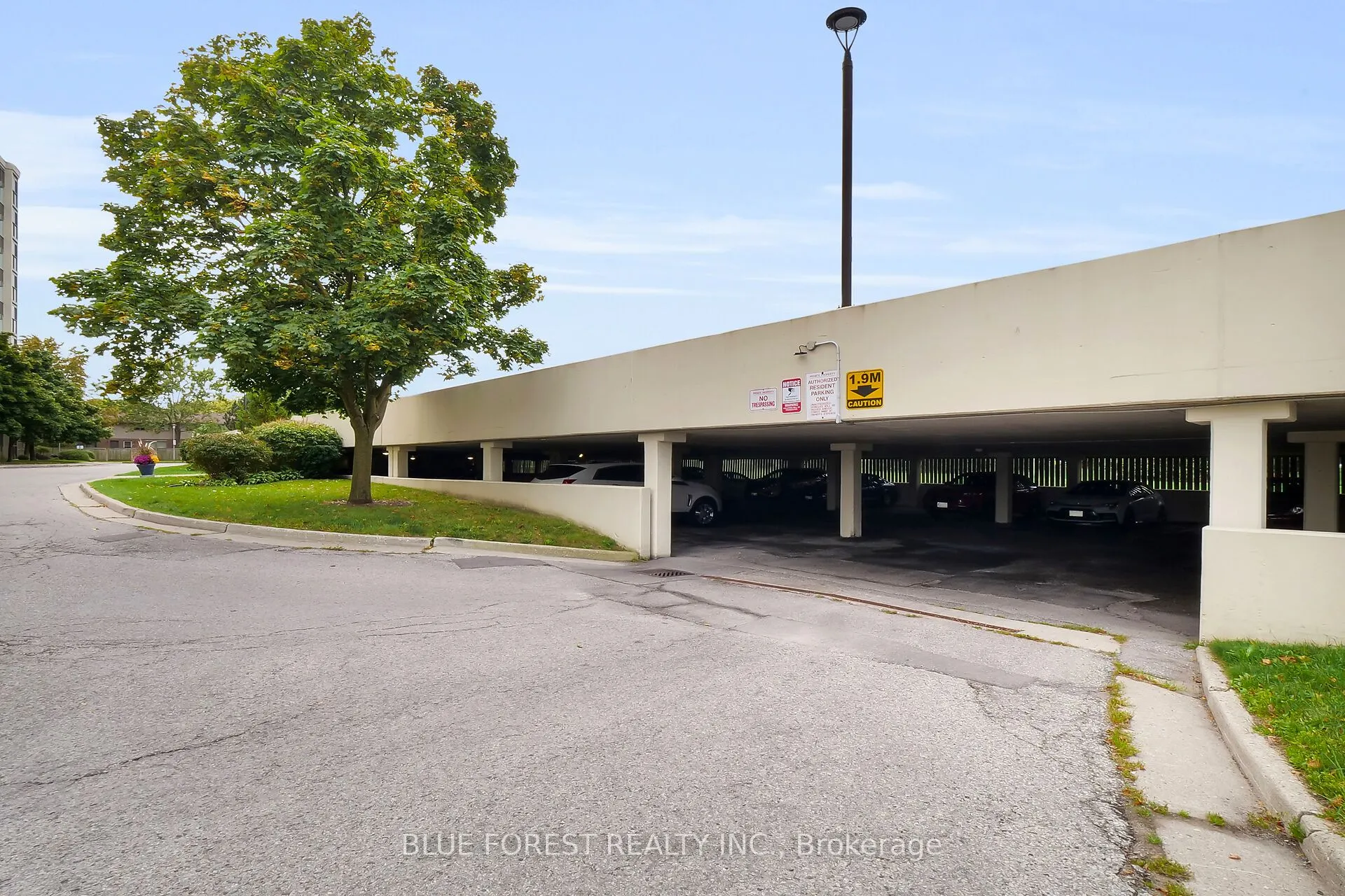 127 Belmont Drive, #909