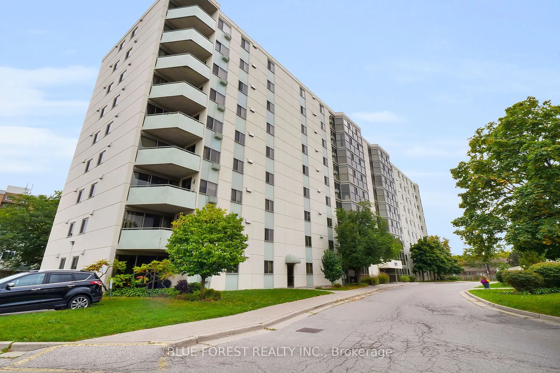 127 Belmont Drive, #909