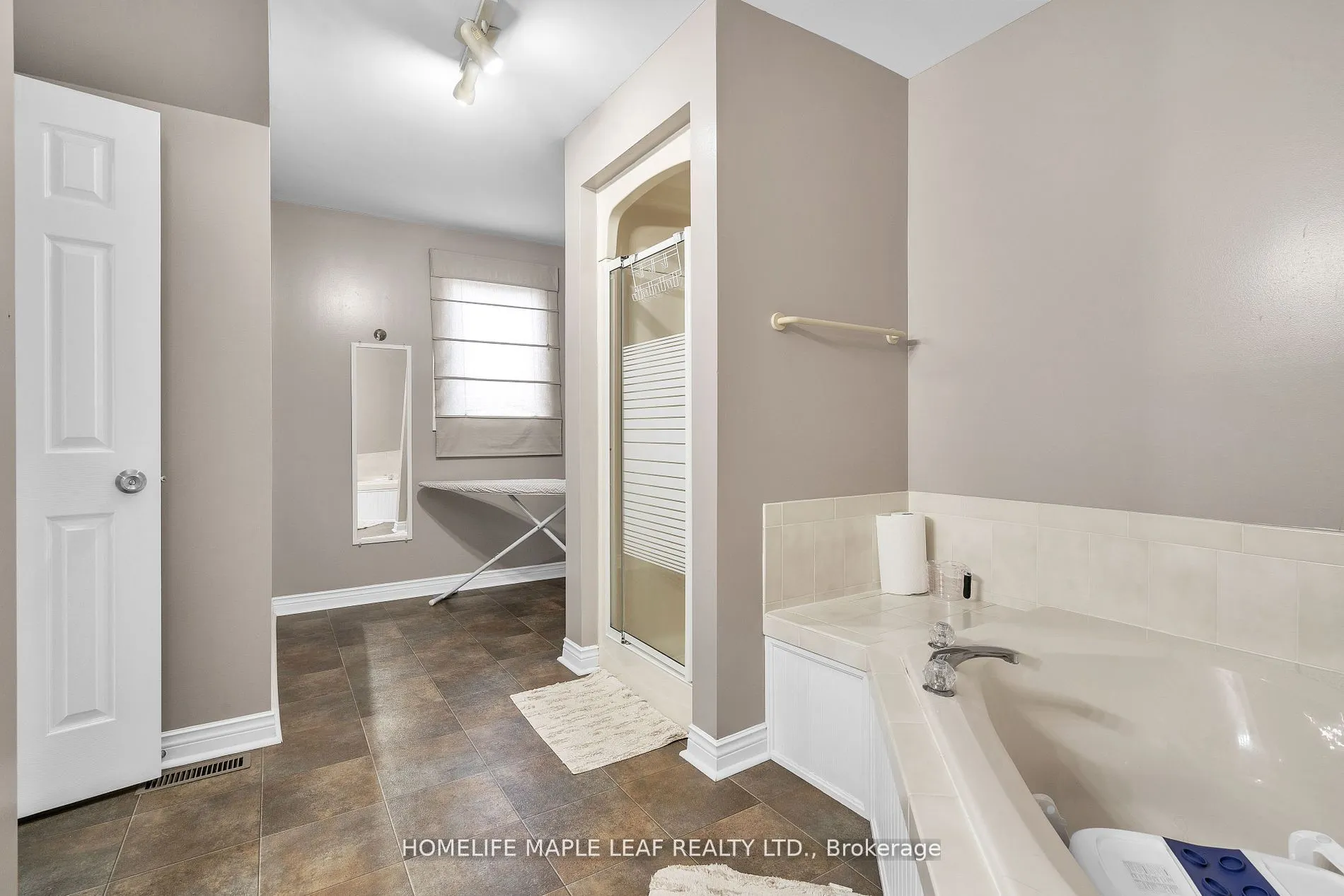 308 Conway Drive, #28